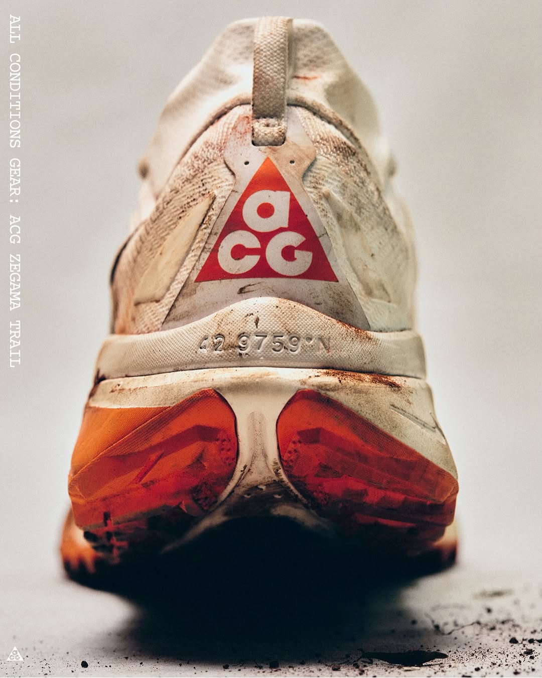 Nike ACG's Ankle Cuff Ignores Debris Like It Was Designed to Do Nothing Else (image 3)