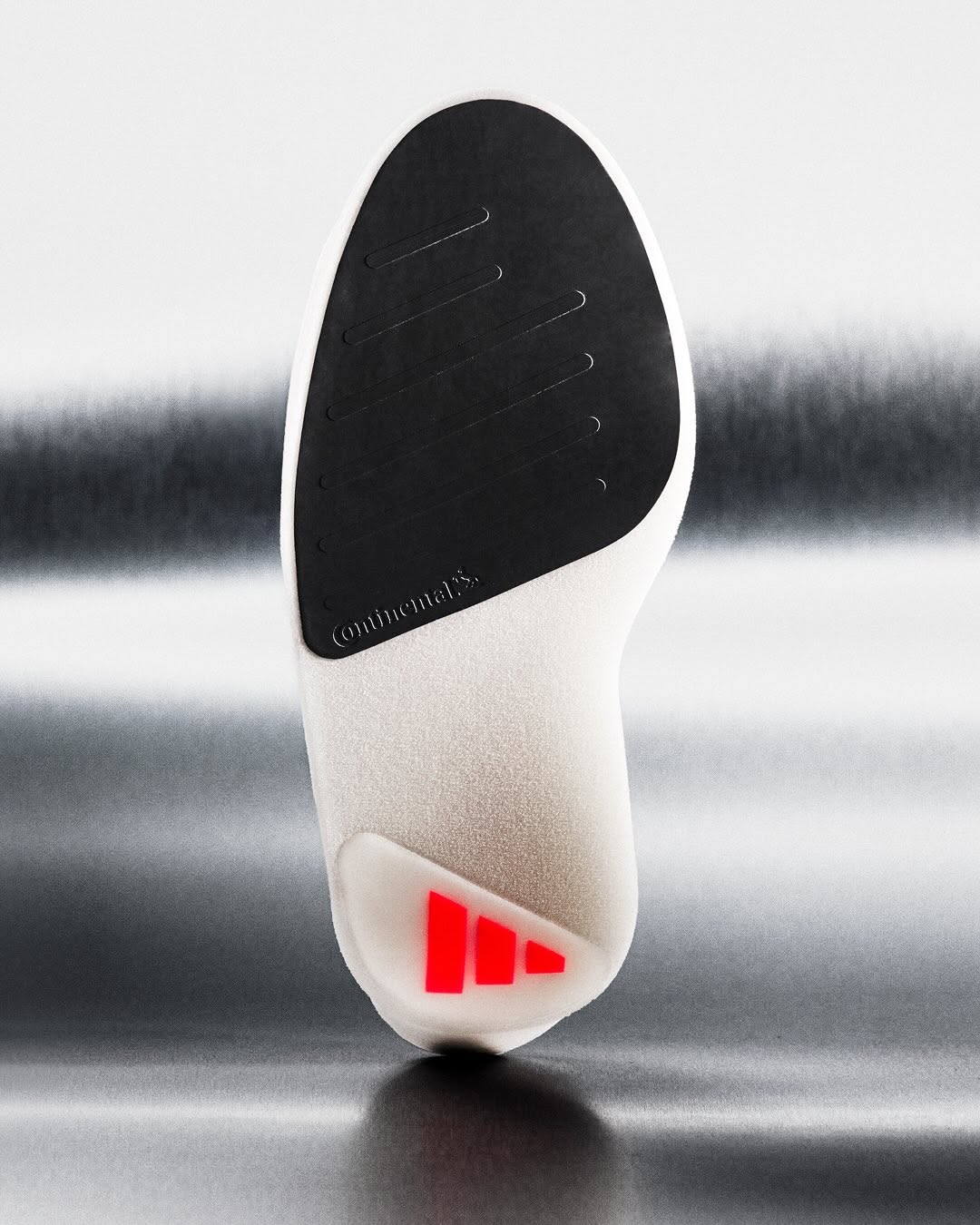 ADIDAS ADIZERO ADios PRO EVO 3 BREAKS THE 100-GRAM BARRIER (image 4)