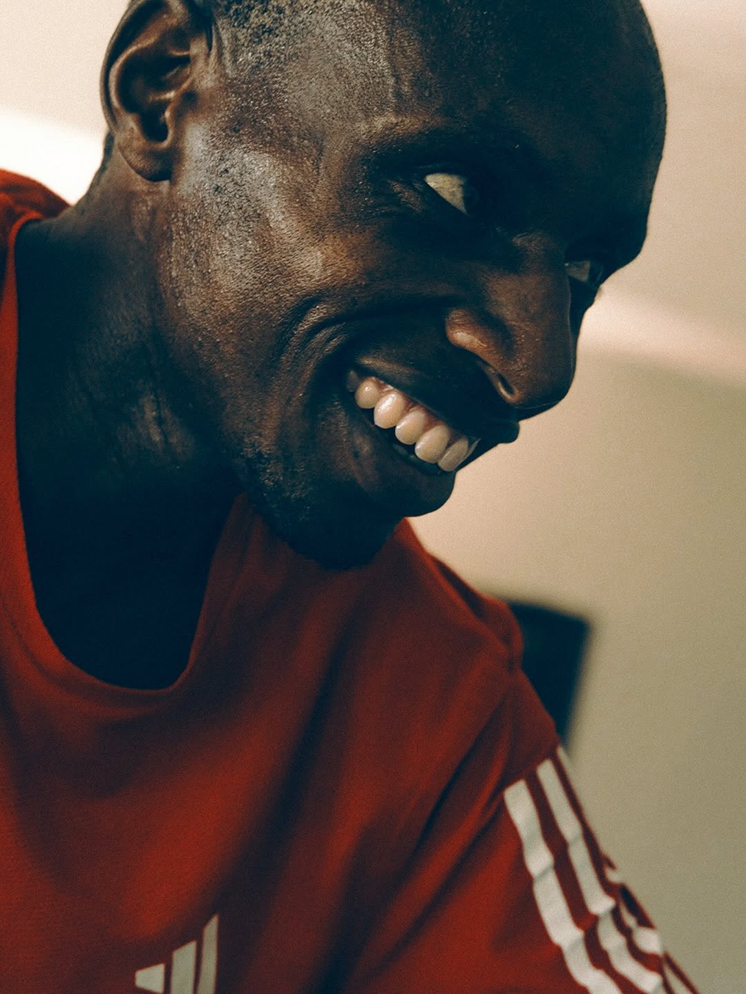 Sabastian Sawe Ran 1:59:30 at London. The Film Behind the Number. (image 2)