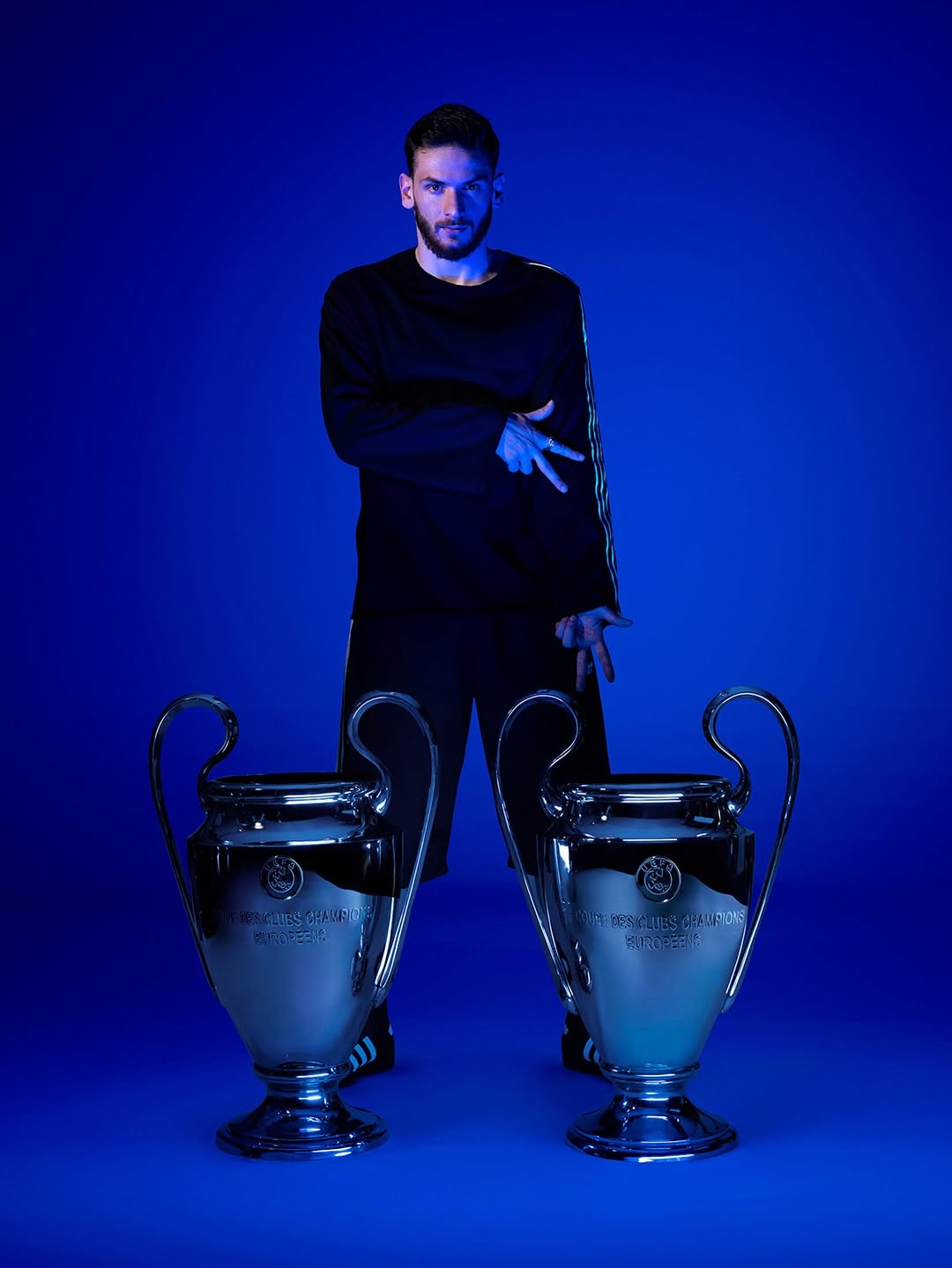 ADIDAS MADE THE BALL. PSG LIFTED IT TWICE. (image 2)