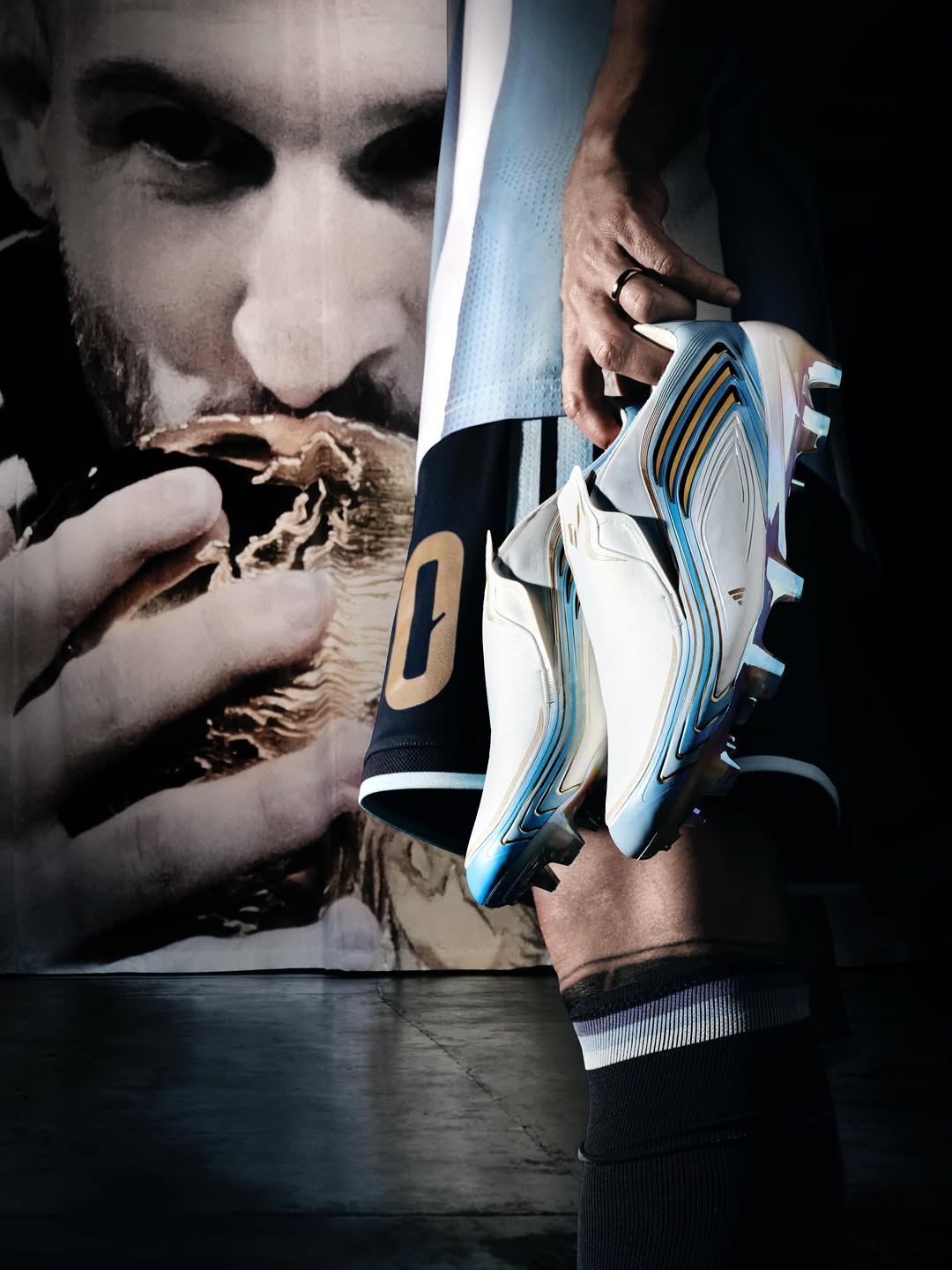 ADIDAS DRESSES MESSI FOR EL ULTIMO TANGO (image 2)
