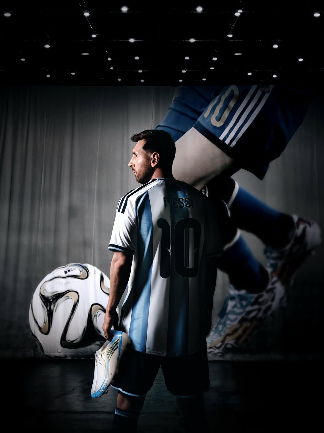 ADIDAS DRESSES MESSI FOR EL ULTIMO TANGO (image 5)