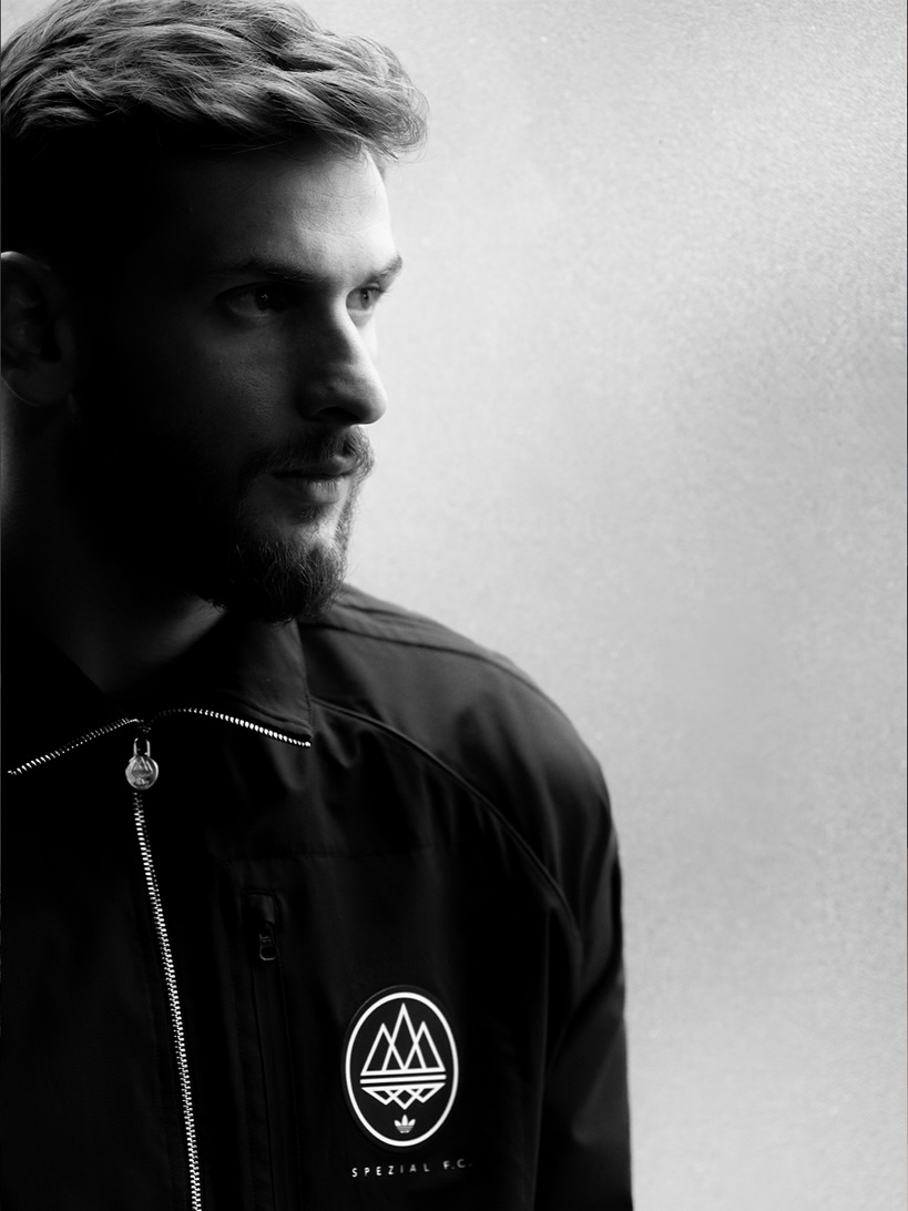 ADIDAS SPZL F.C. EXTENDS GARY ASPDEN'S TERRACE ARCHIVE (image 3)