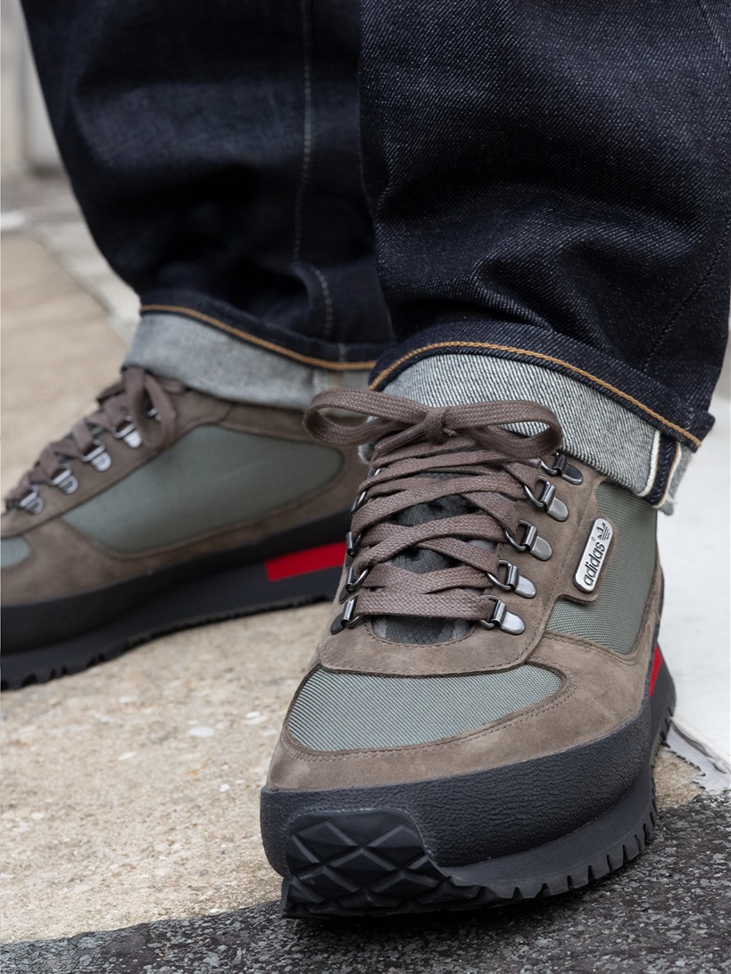 ADIDAS SPZL F.C. EXTENDS GARY ASPDEN'S TERRACE ARCHIVE (image 6)