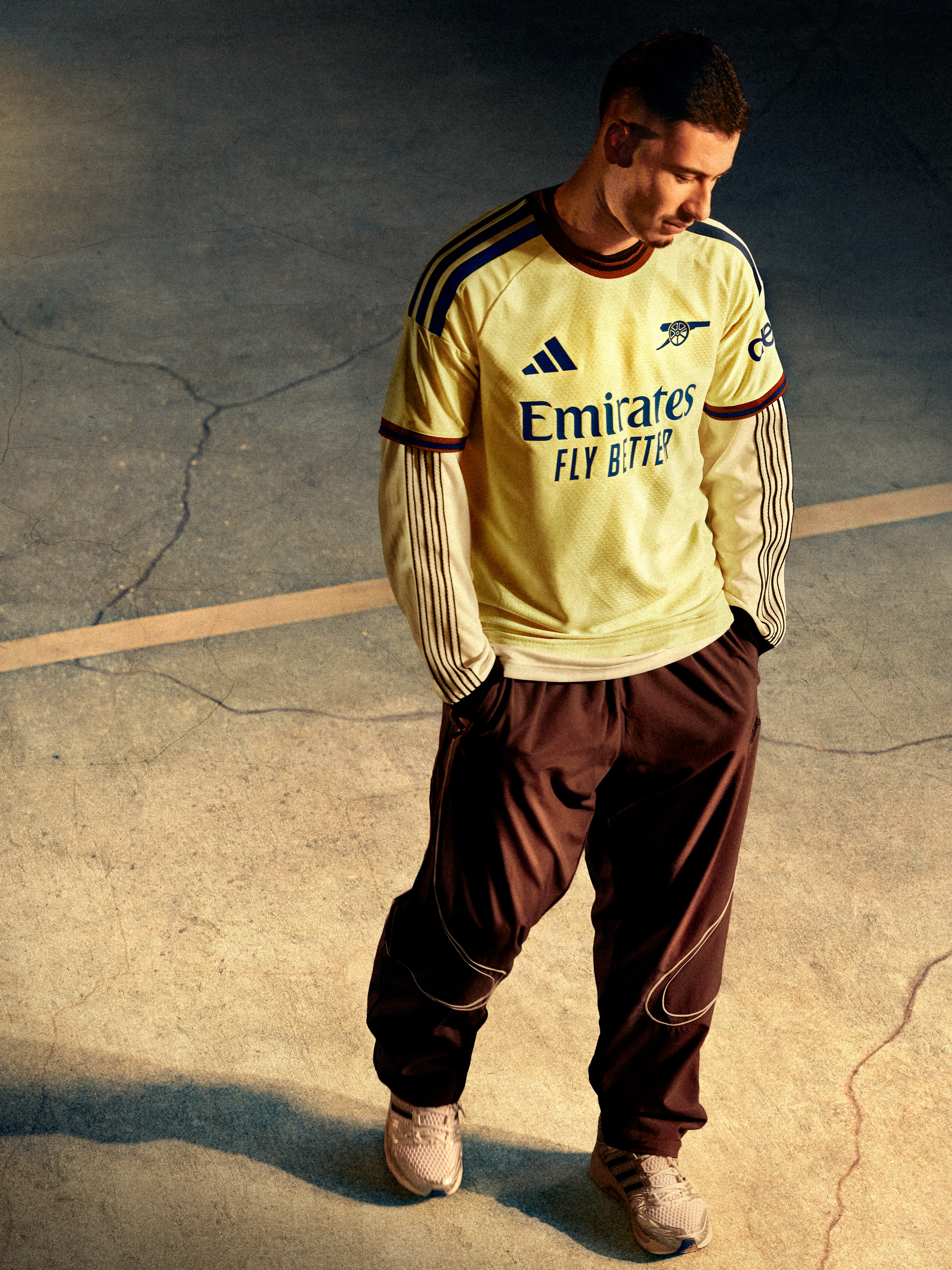 ARSENAL'S ADIDAS THIRD KIT REVIVES YELLOW AT £85 (image 7)