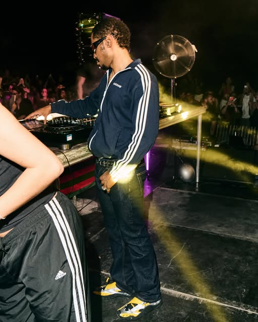 PHARRELL'S ADIDAS WATERMOC LANDS IN MARSEILLE FOR $220 (image 6)