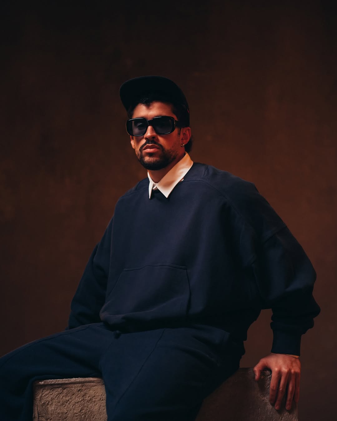 ADIDAS BAD BUNNY BADBO REDEFINES THE SIGNATURE SILHOUETTE (image 3)