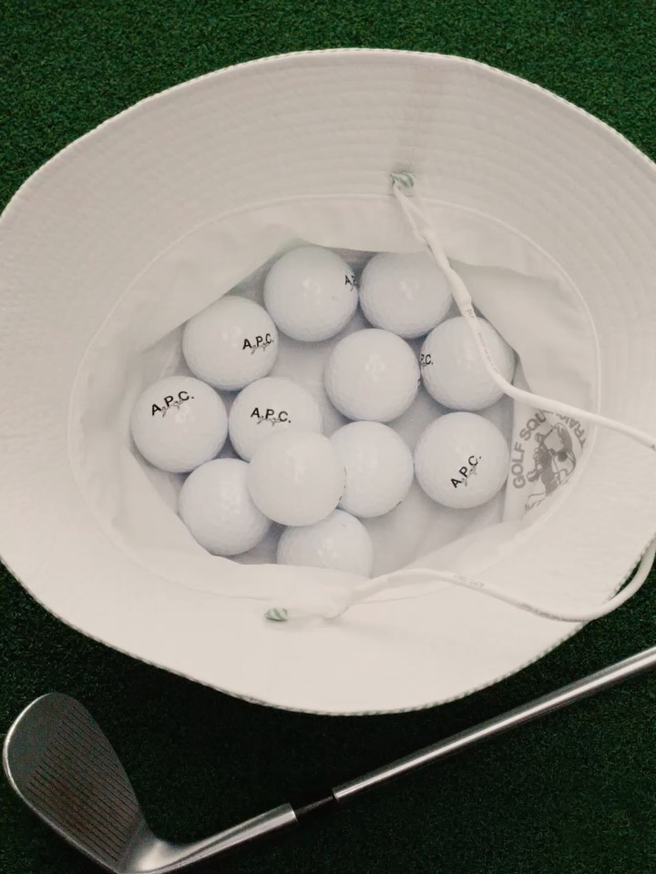 A.P.C. GOLF SS26 TREATS THE COURSE LIKE A PARISIAN SIDEWALK (image 2)