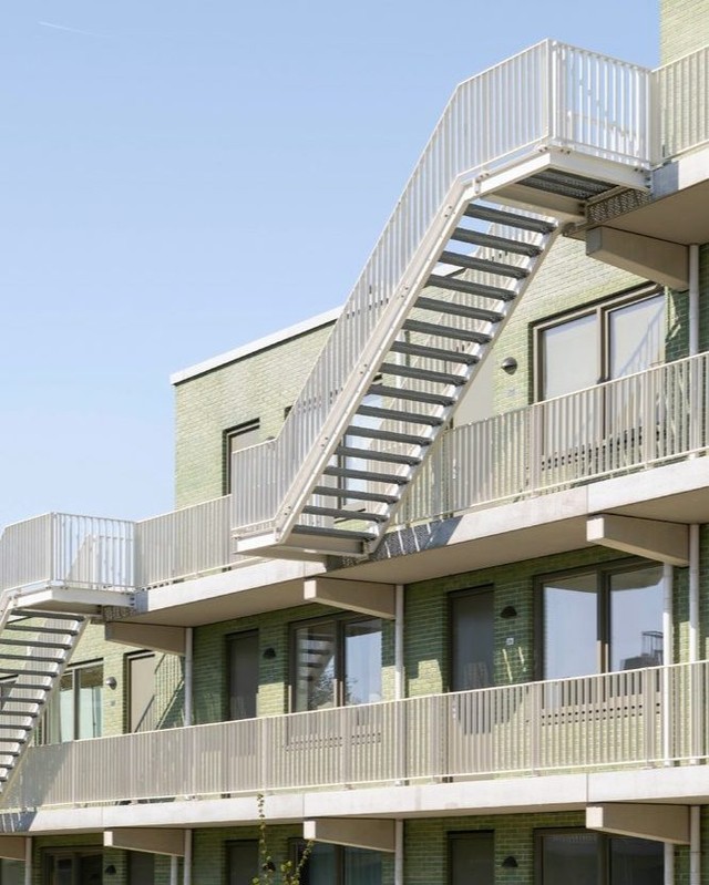 JVST'S STEENZICHT PUTS 118 HOMES BEHIND A RAISED GARDEN (image 5)
