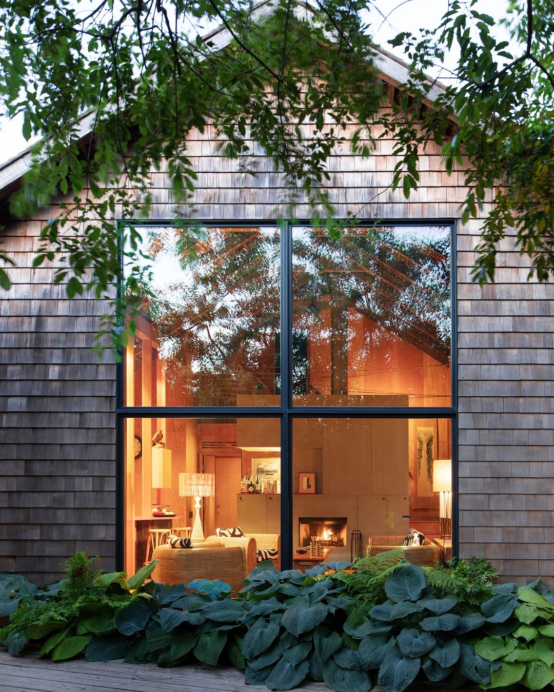John Woell Gave His Fire Island Duplex a Single Production Rule