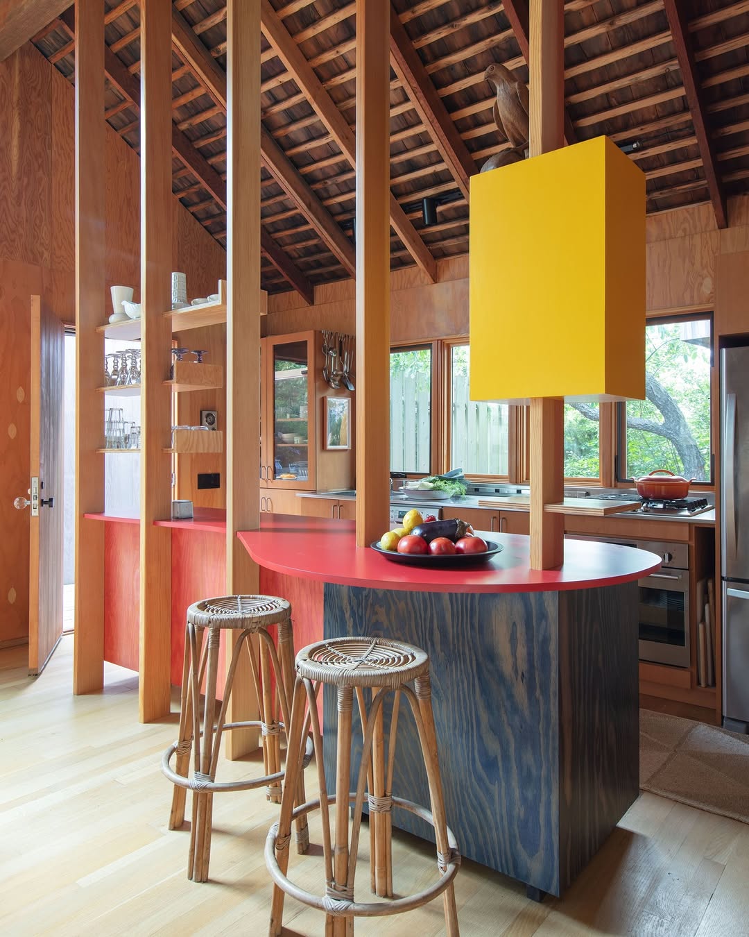 John Woell Gave His Fire Island Duplex a Single Production Rule (image 2)