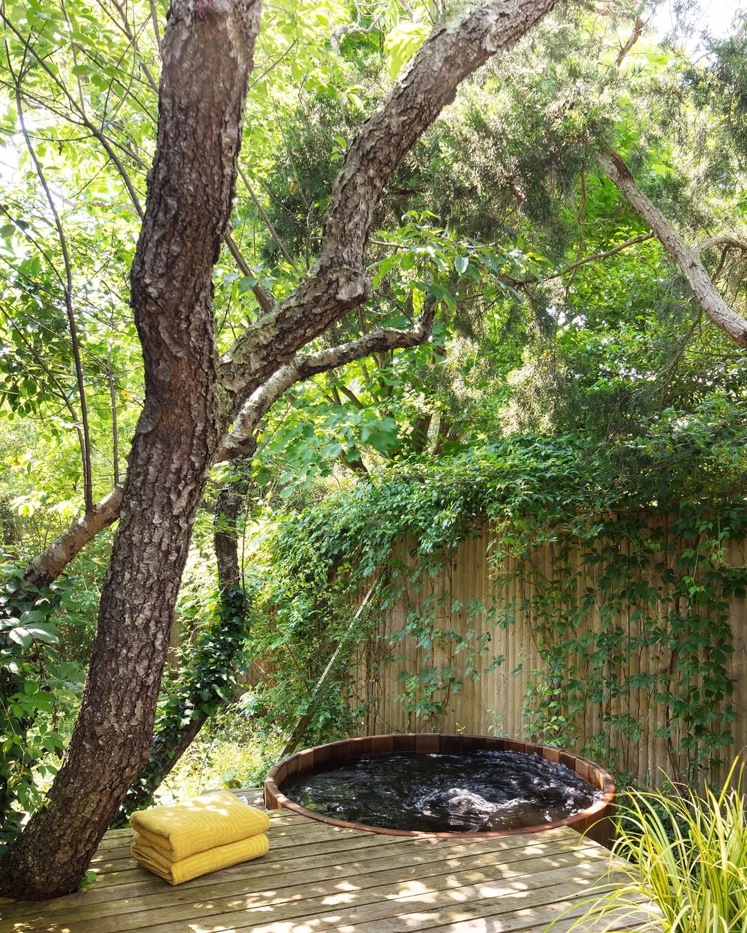 John Woell Gave His Fire Island Duplex a Single Production Rule (image 5)