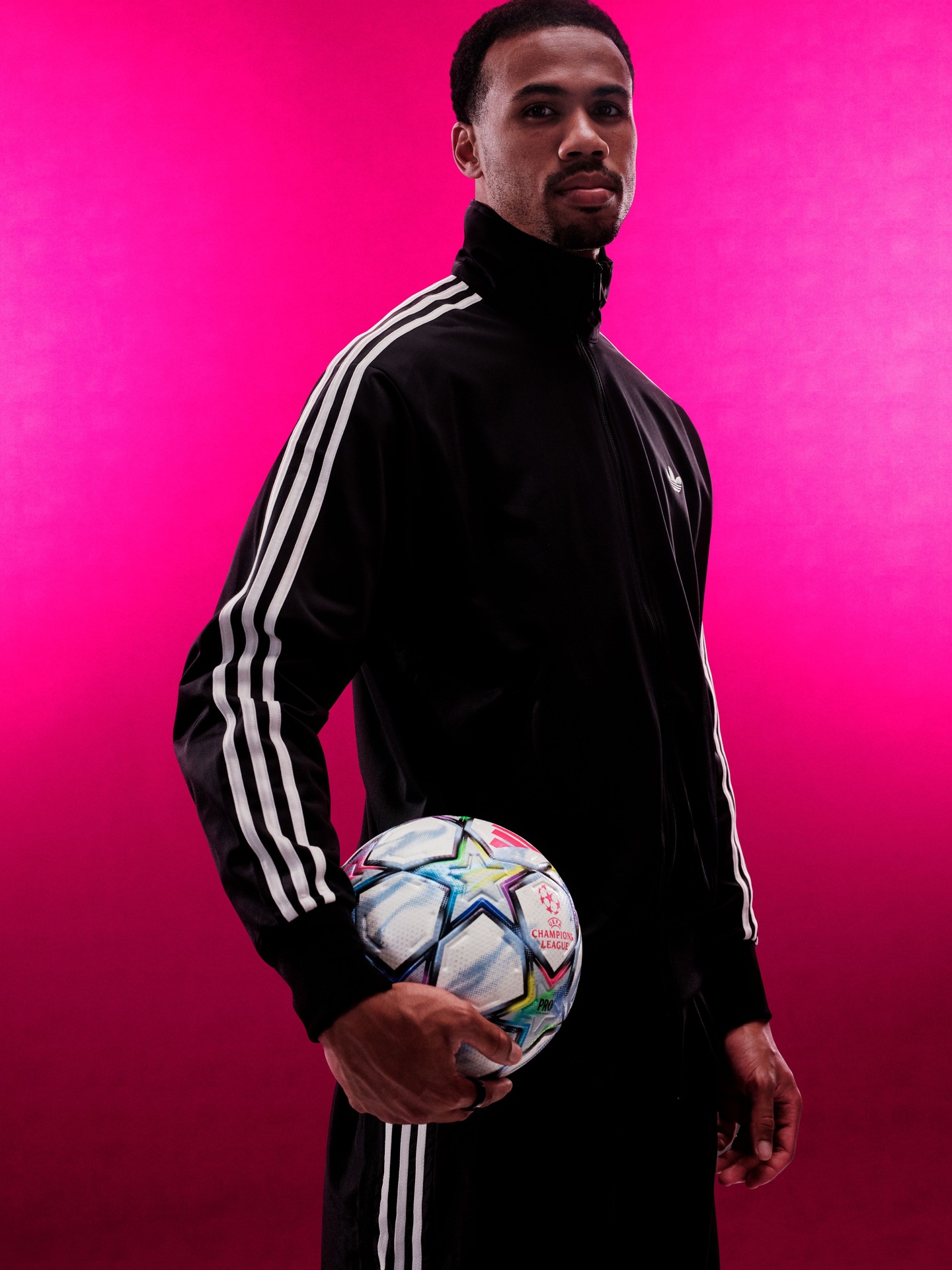 ADIDAS BUILDS ITS LAST CHAMPIONS LEAGUE BALL AROUND FOG (image 3)