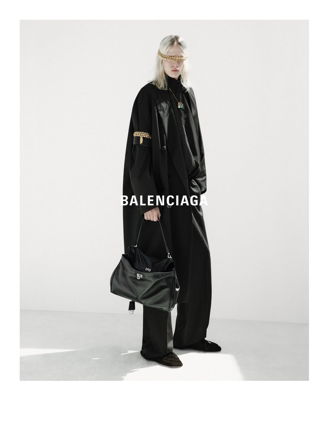 BALENCIAGA SPRING 27 SELLS UNSIZED AS THE CONCEPT