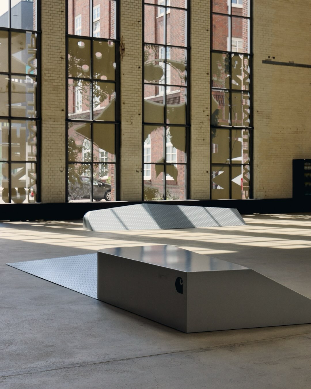 CARHARTT WIP SKATES INSIDE A BERLIN BREWERY MUSEUM (image 2)
