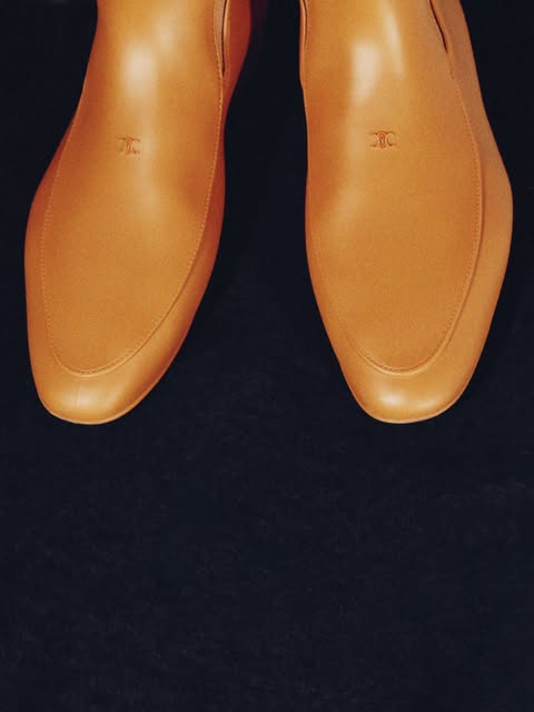 CELINE'S SS27 SHOW TRADES TAILORING FOR WIDE SAROUELS (image 6)
