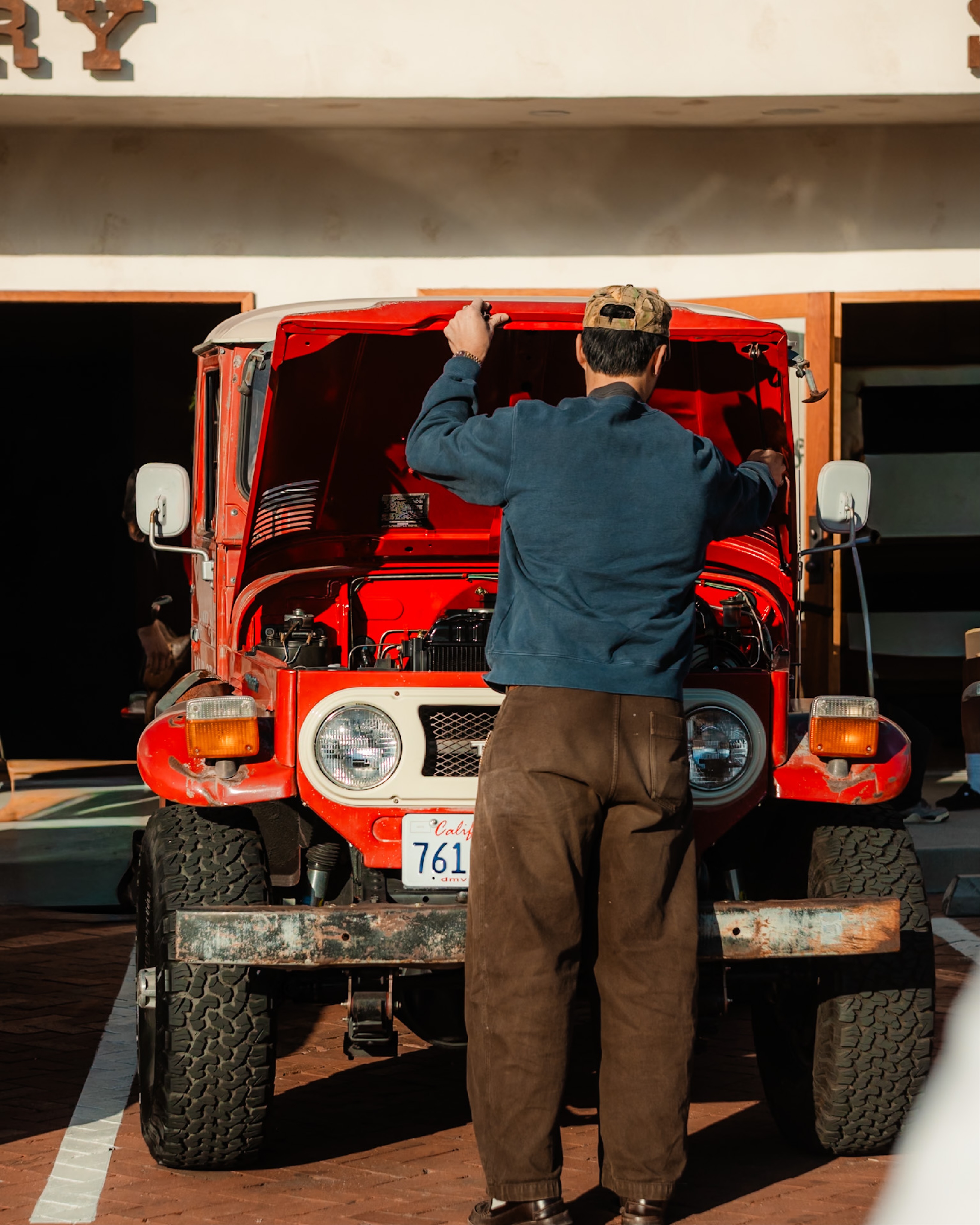 Cherry Los Angeles Hosts Cars and Coffee in Malibu (image 2)