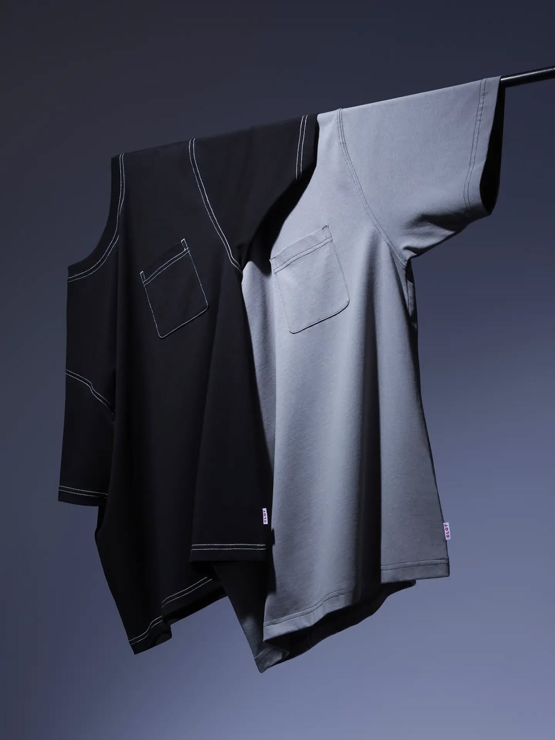 CLOT BETS ON A BASIC WITH THE CONTRAST STITCH TEE