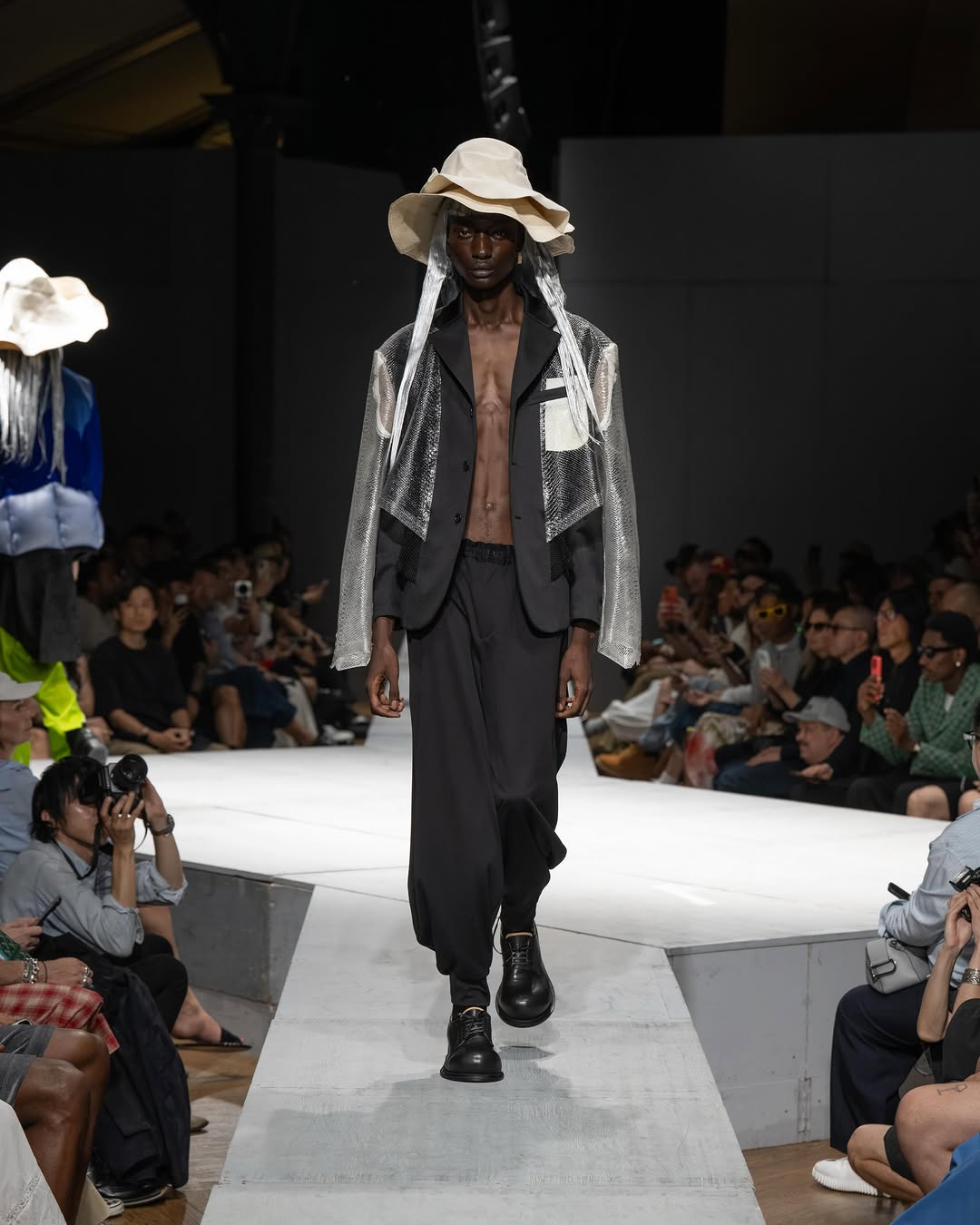 COMME DES GARÇONS HOMME PLUS SS27 AT ÉLYSÉE MONTMARTRE (image 5)