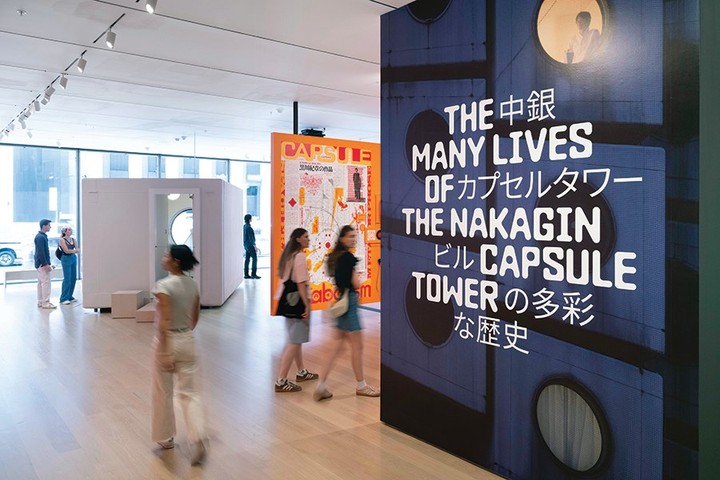 MOMA NAKAGIN GRAPHICS KEEP TWO LANGUAGES TOGETHER (image 3)