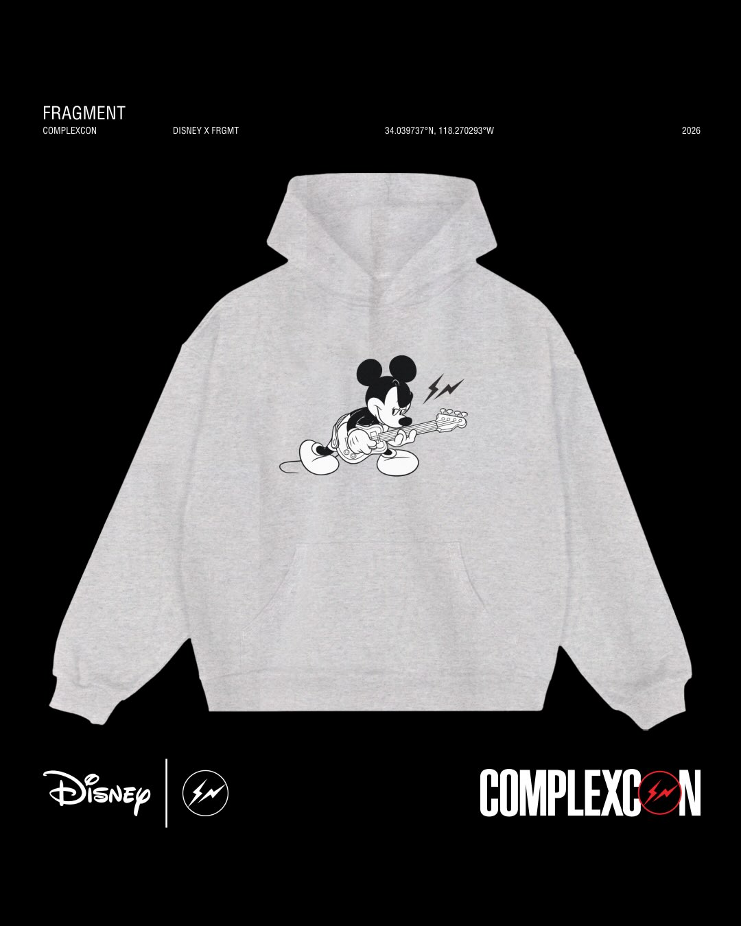 FRAGMENT DISNEY GIVES MICKEY A COMPLEXCON GUITAR (image 2)