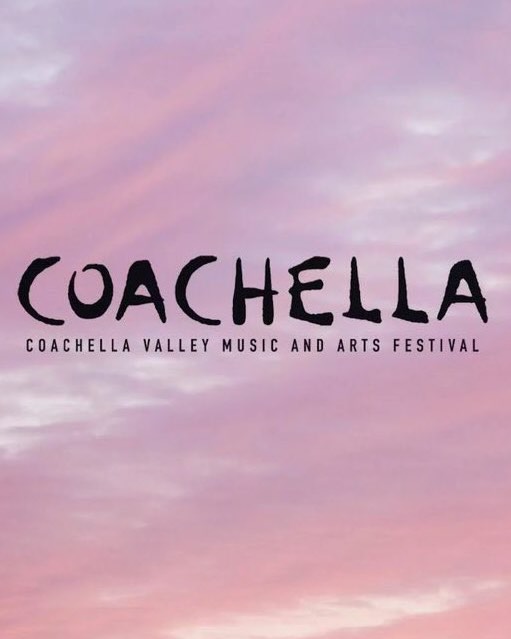 Drake Is Reportedly Being Considered to Headline Coachella (image 4)