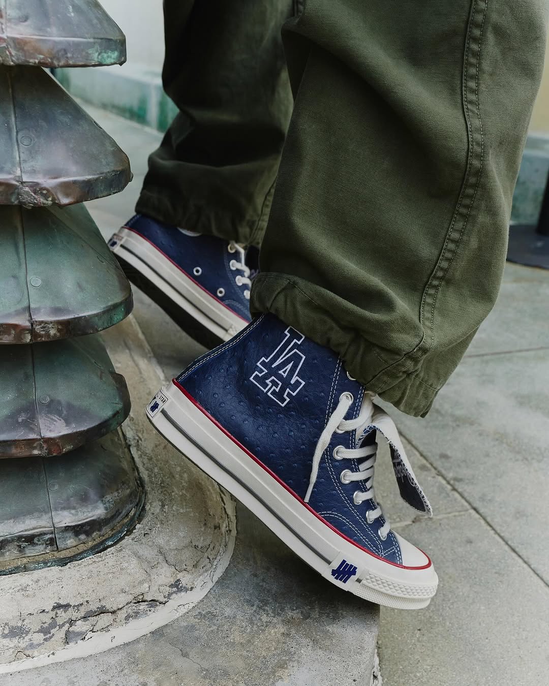 CONVERSE DODGERS UNDEFEATED CHUCK 70 DROPS APRIL 27 (image 3)