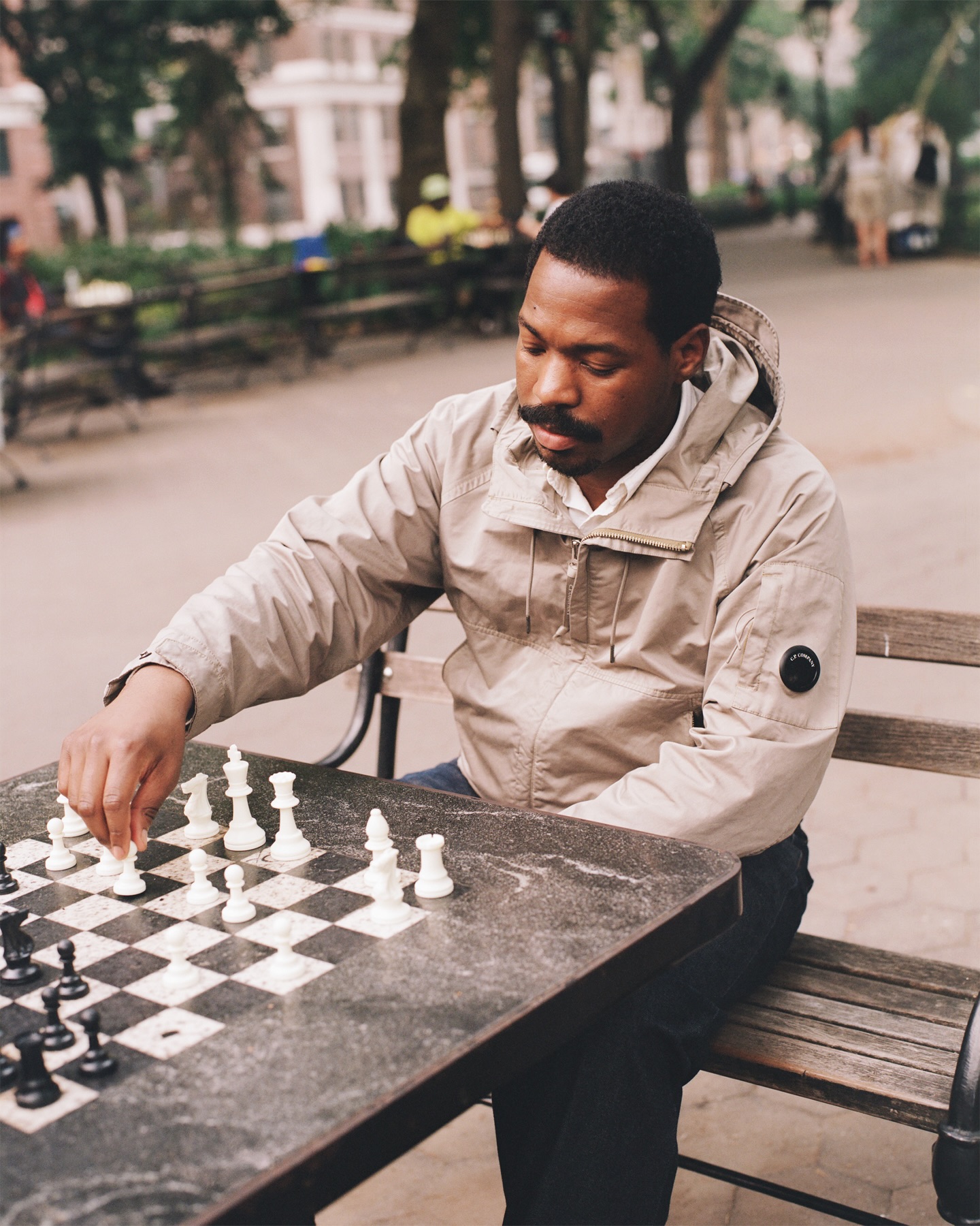 C.P. COMPANY DRESSES FOUR WASHINGTON SQUARE CHESS PLAYERS (image 4)