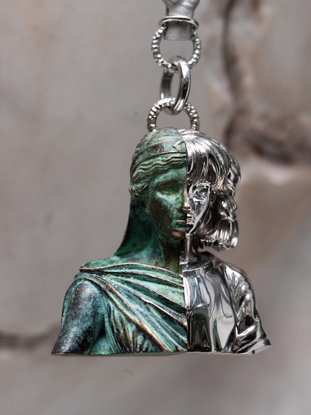 Daniel Arsham Venus Twins Necklace Is 18 Pieces at 45 Ounces Each (image 2)