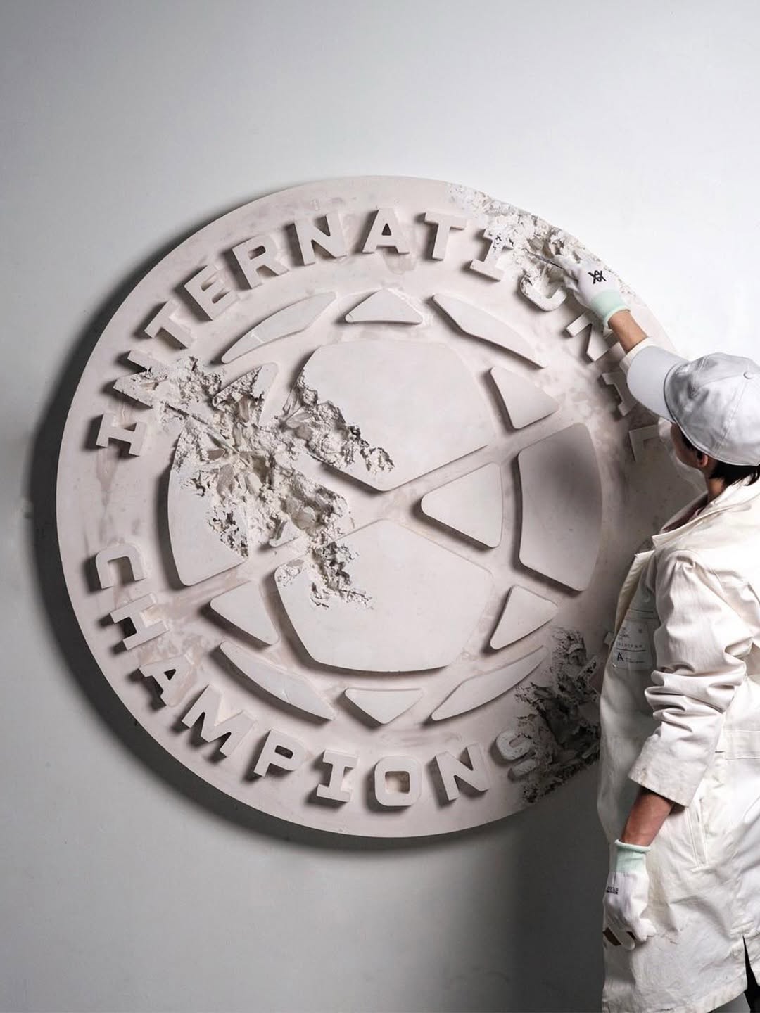 DANIEL ARSHAM MAPPED FOOTBALL AS A FUTURE RELIC (image 7)