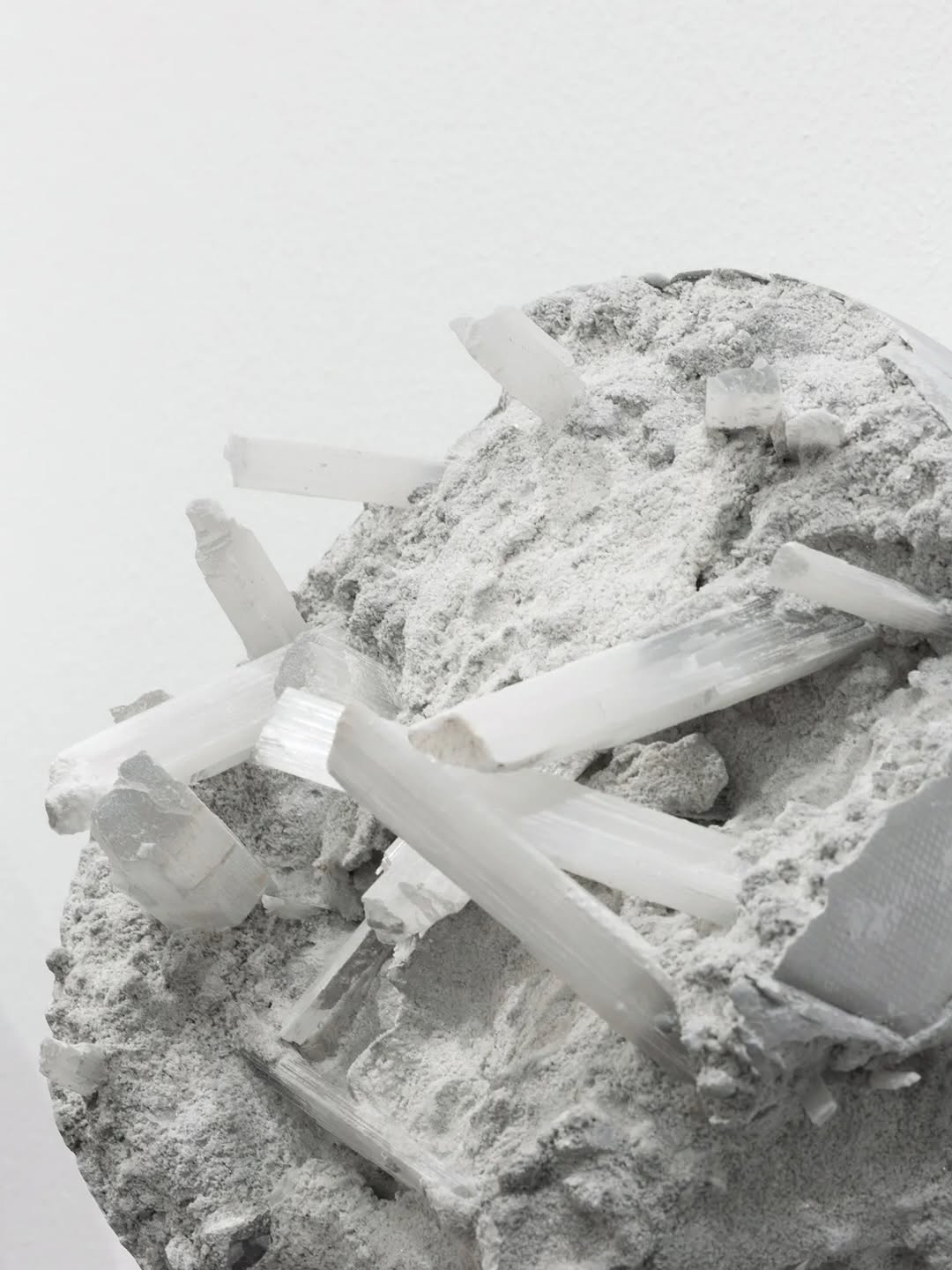DANIEL ARSHAM MAPPED FOOTBALL AS A FUTURE RELIC (image 9)