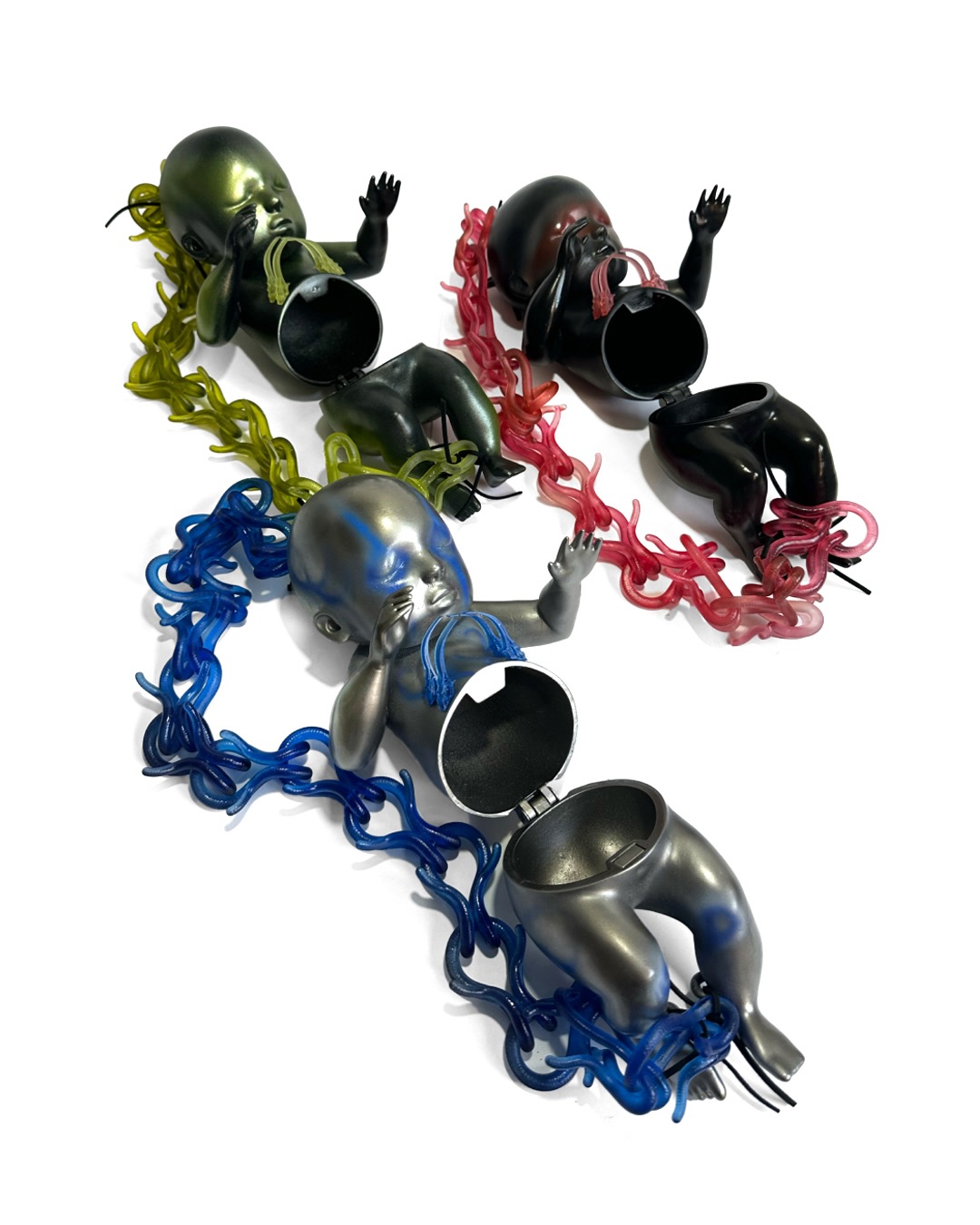 NIK SEDLAZEK'S ARTIFICIAL OFFSPRING BAG HAS A SPINE (image 8)