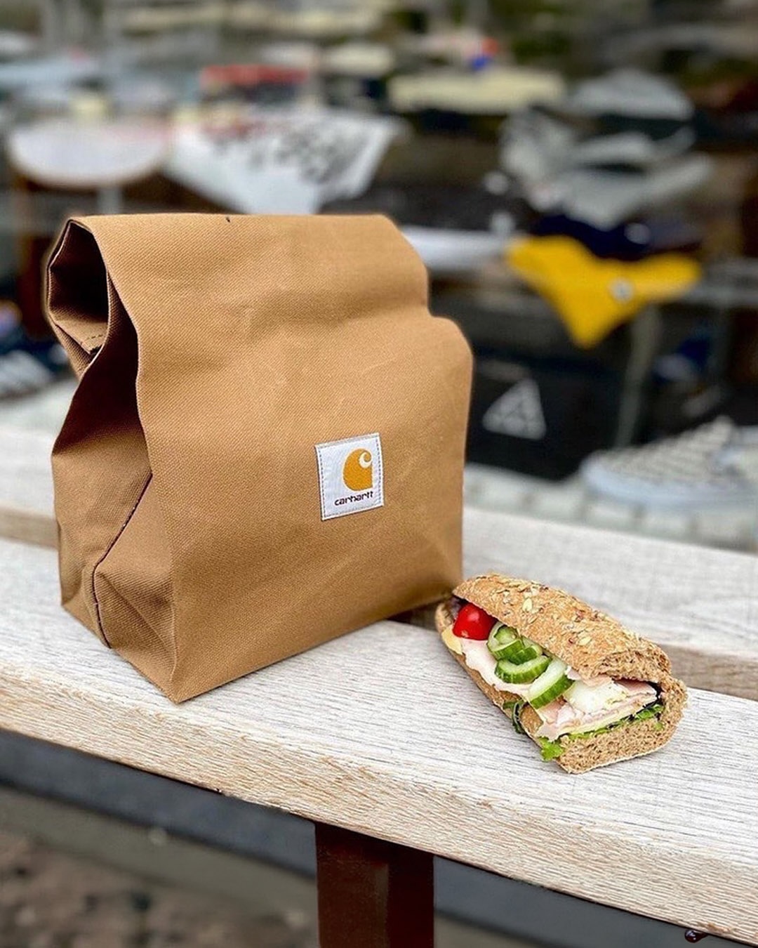 CARHARTT WIP'S LUNCH BAG RESURFACES ON DAS ARCHIVEE (image 3)