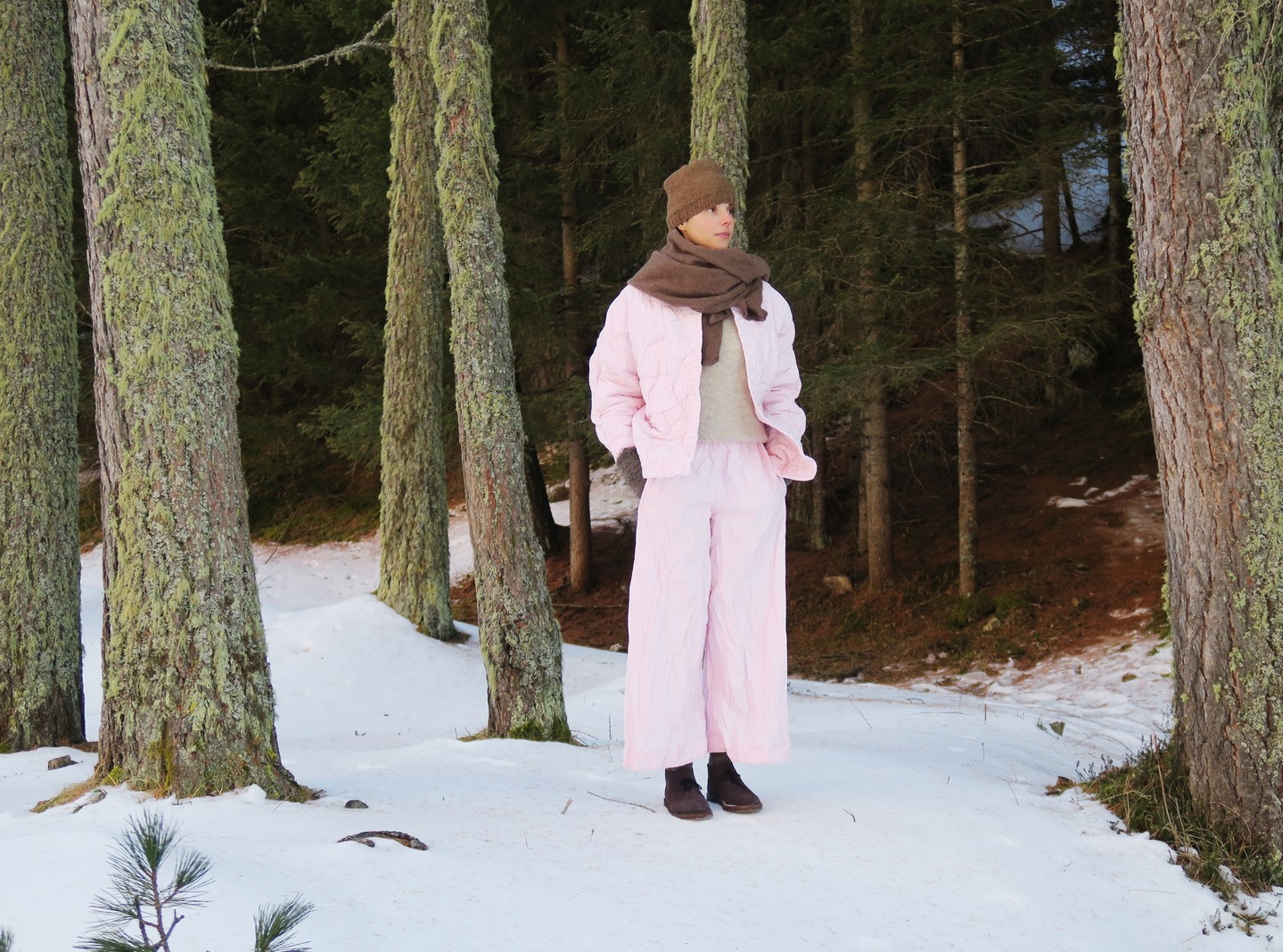 DANIELA GREGIS FW26 FINDS ITS OUTLINE IN THE SNOW (image 3)