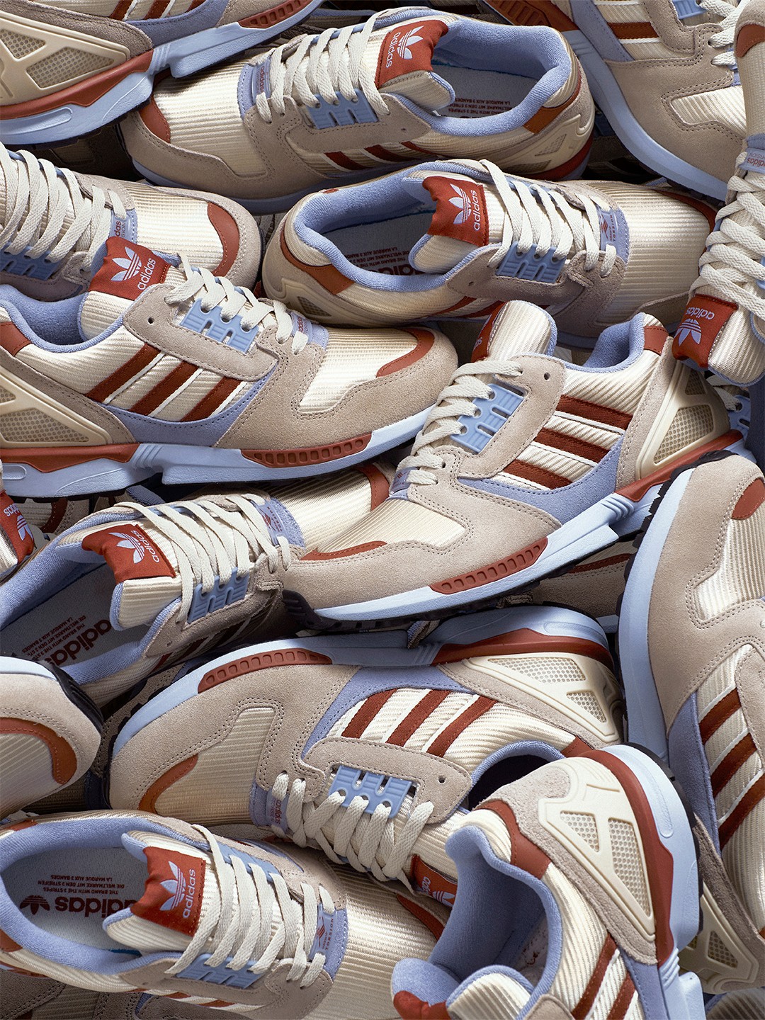 END. REVERSES THE KILN PALETTE ON THE ADIDAS ZX8000 (image 2)