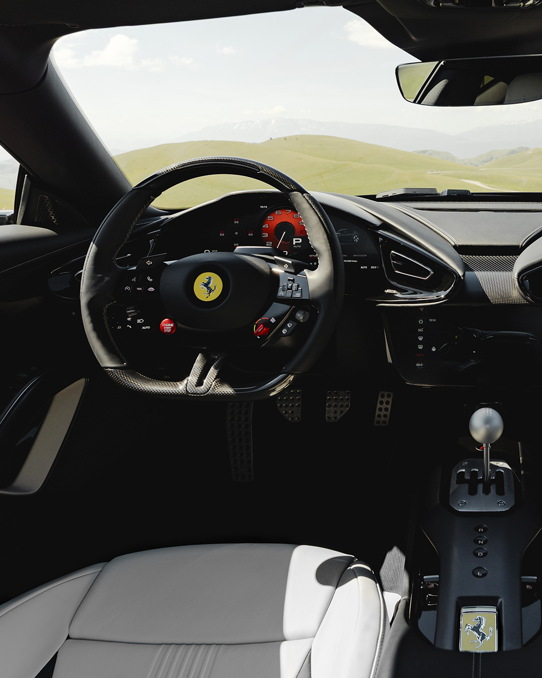 FERRARI'S NEW MANUAL GEARBOX HAS NO CLUTCH LINKAGE (image 3)