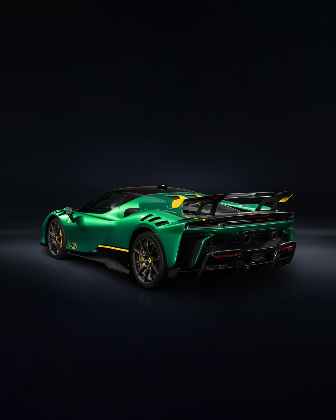FERRARI SF90 XX TAILOR MADE COSTS $844K BEFORE THE OPTIONS (image 6)