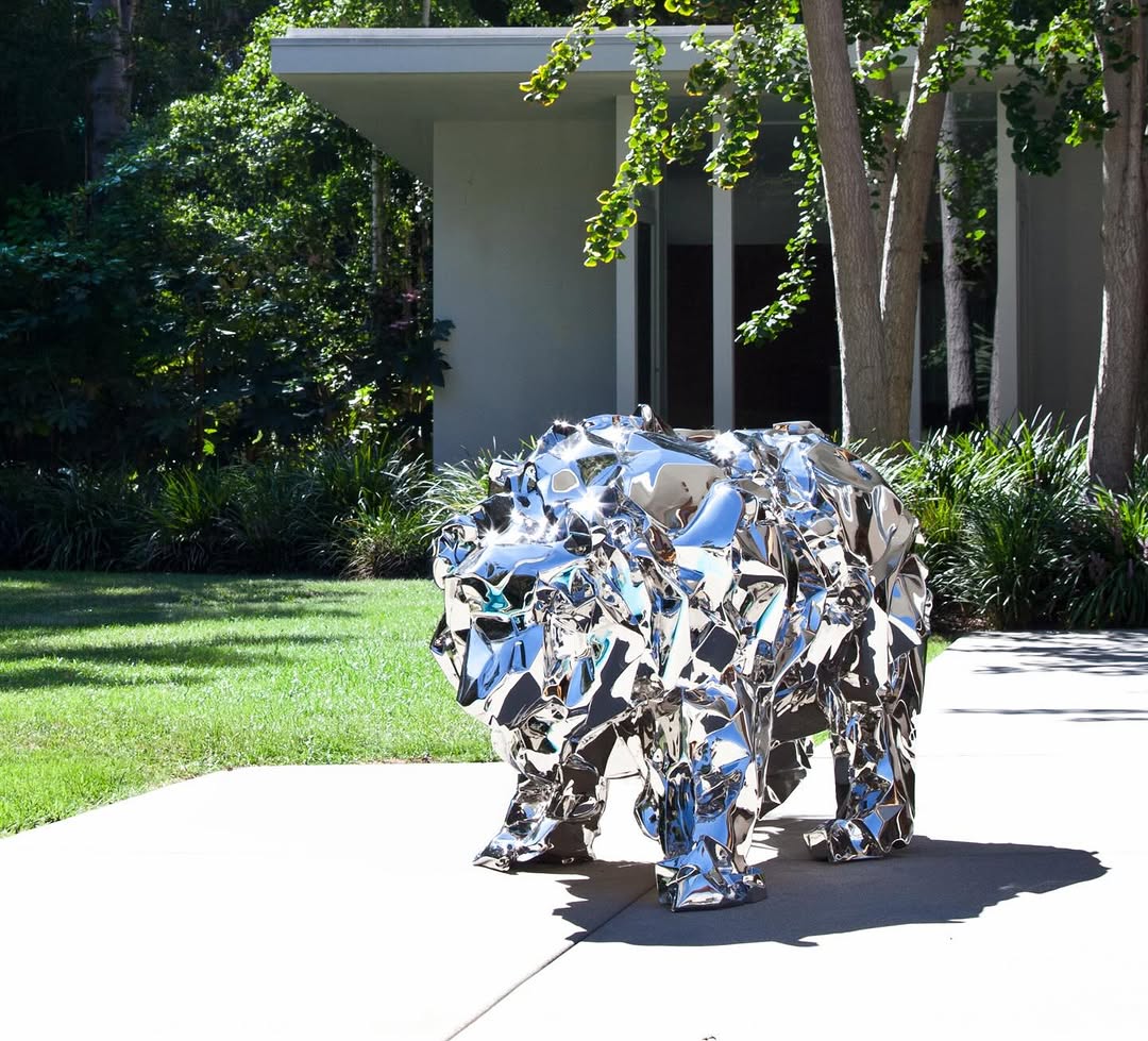 Frank Gehry Gets a Posthumous Show at Gagosian Beverly Hills