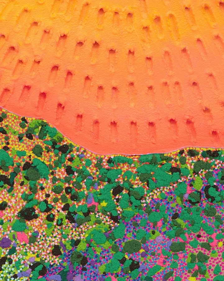 JENNIFER GUIDI BUILDS PAINTINGS OUT OF SAND (image 5)