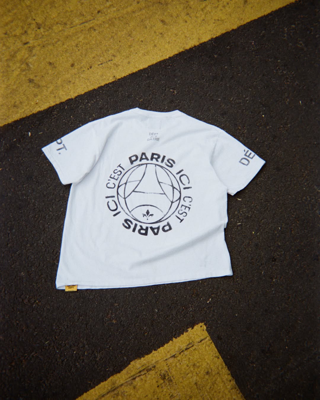 GALLERY DEPARTMENT TURNS I LOVE PARIS INTO PSG (image 3)