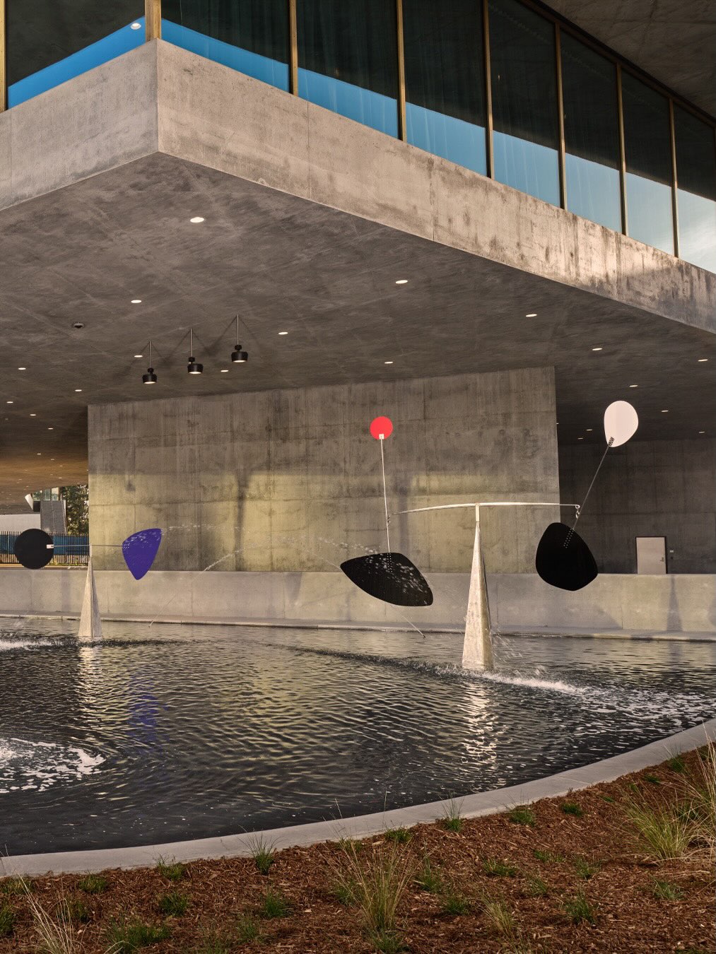 CALDER FOUNTAIN RETURNS TO A REBUILT LACMA IN 2026 (image 2)
