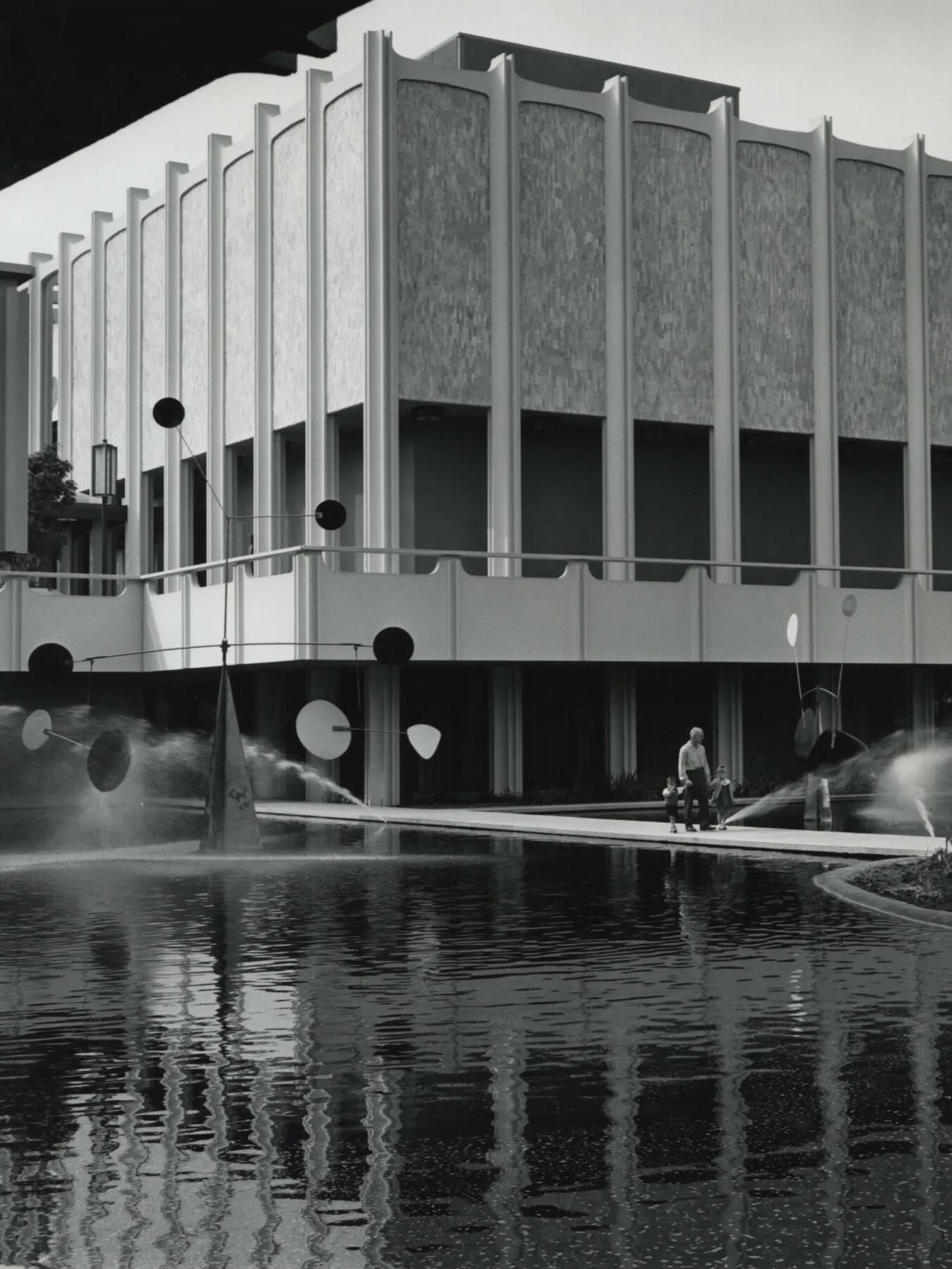 CALDER FOUNTAIN RETURNS TO A REBUILT LACMA IN 2026 (image 6)