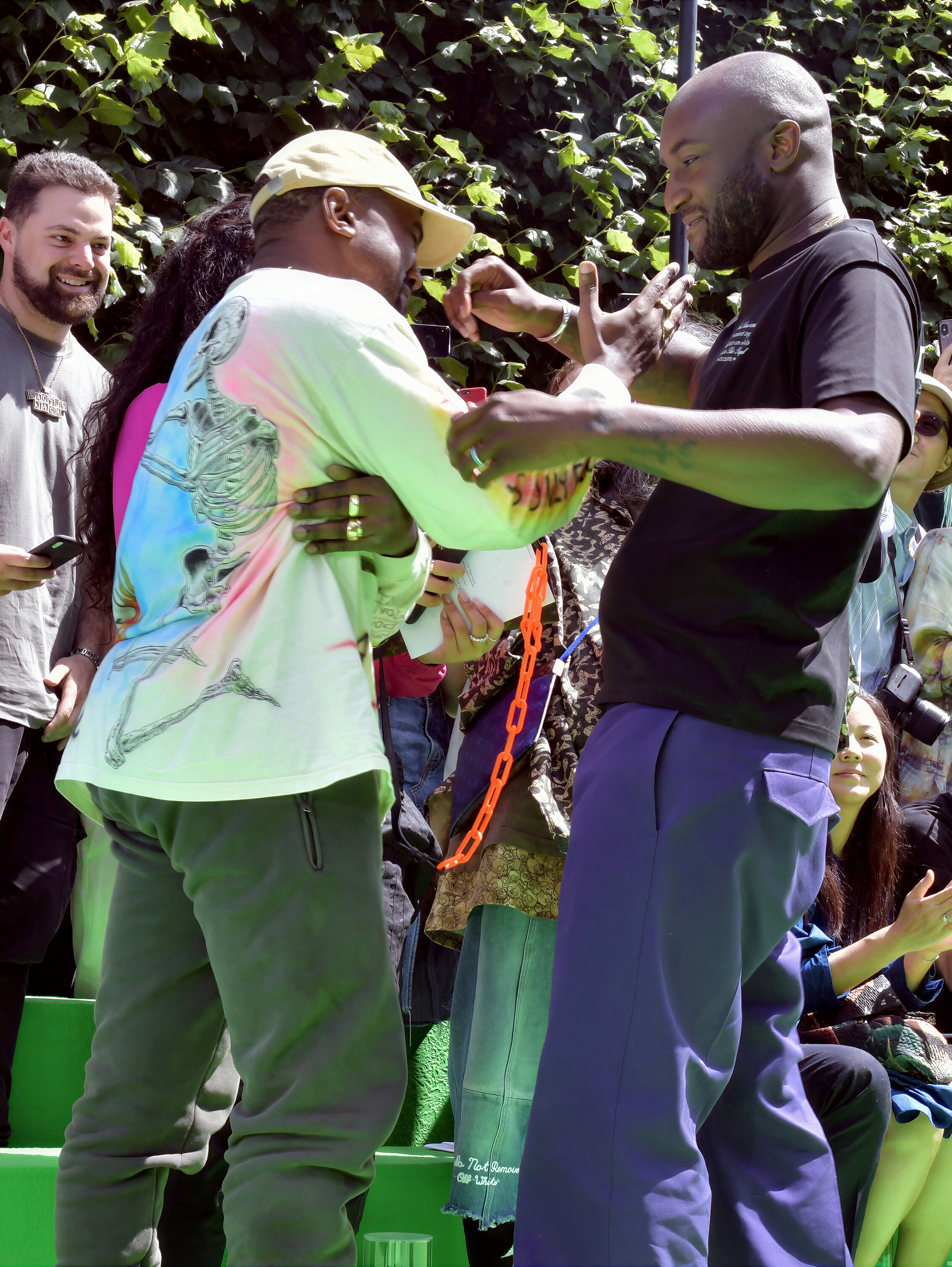 Kanye Hugged Virgil Abloh After His Louis Vuitton Debut (image 3)