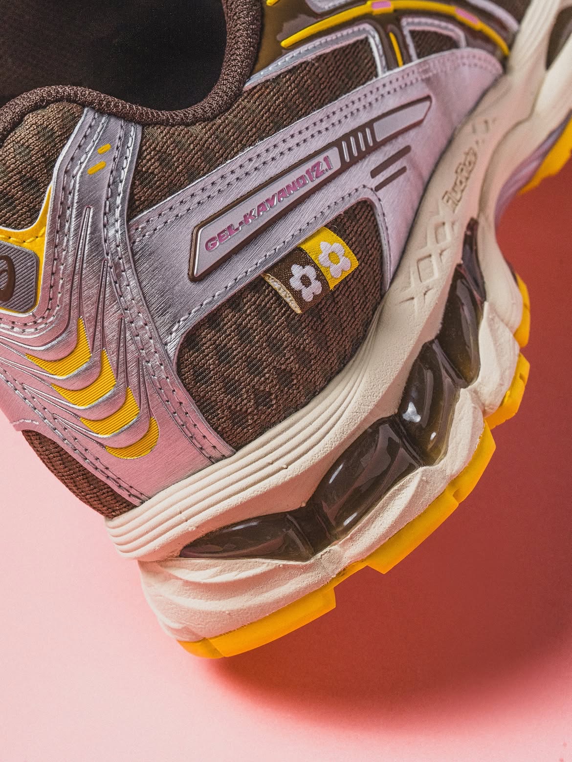 VANDYTHEPINK'S CHOCOLATE GEL KAYANO 12.1 LANDS AUGUST 8 (image 5)