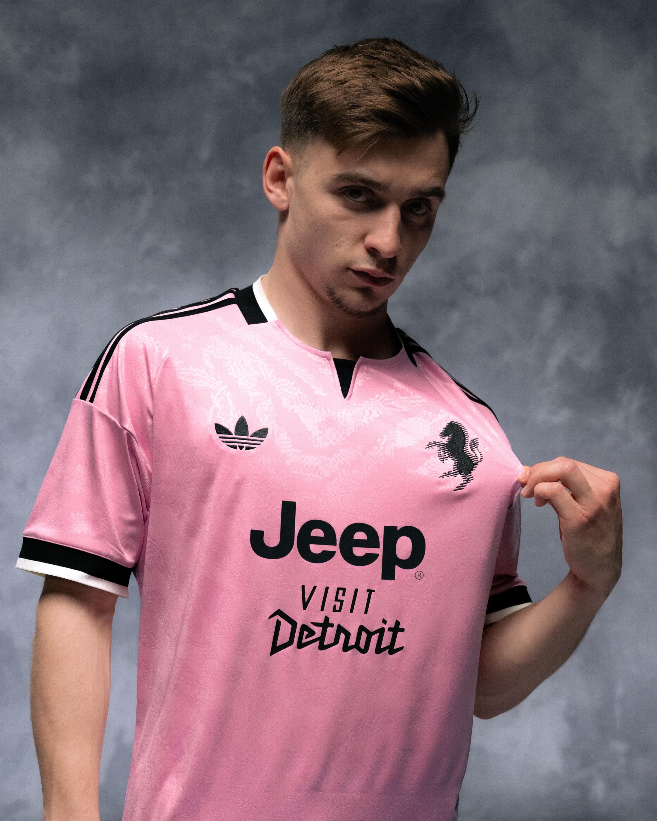 JUVENTUS REVIVES 1898 PINK FOR NEW ADIDAS AWAY KIT (image 4)