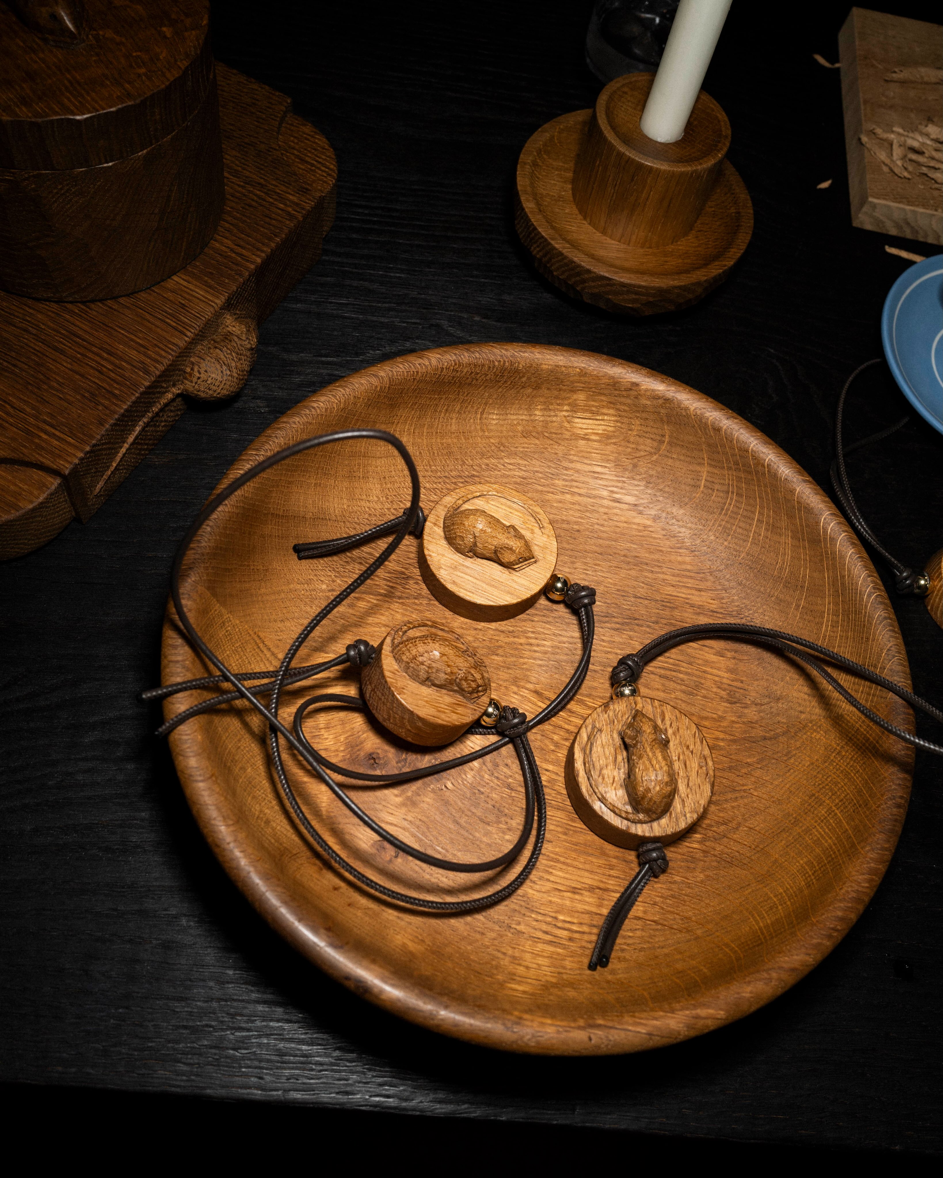 JW ANDERSON X MOUSEMAN PUTS A 1919 MOUSE ON EVERY PIECE (image 8)