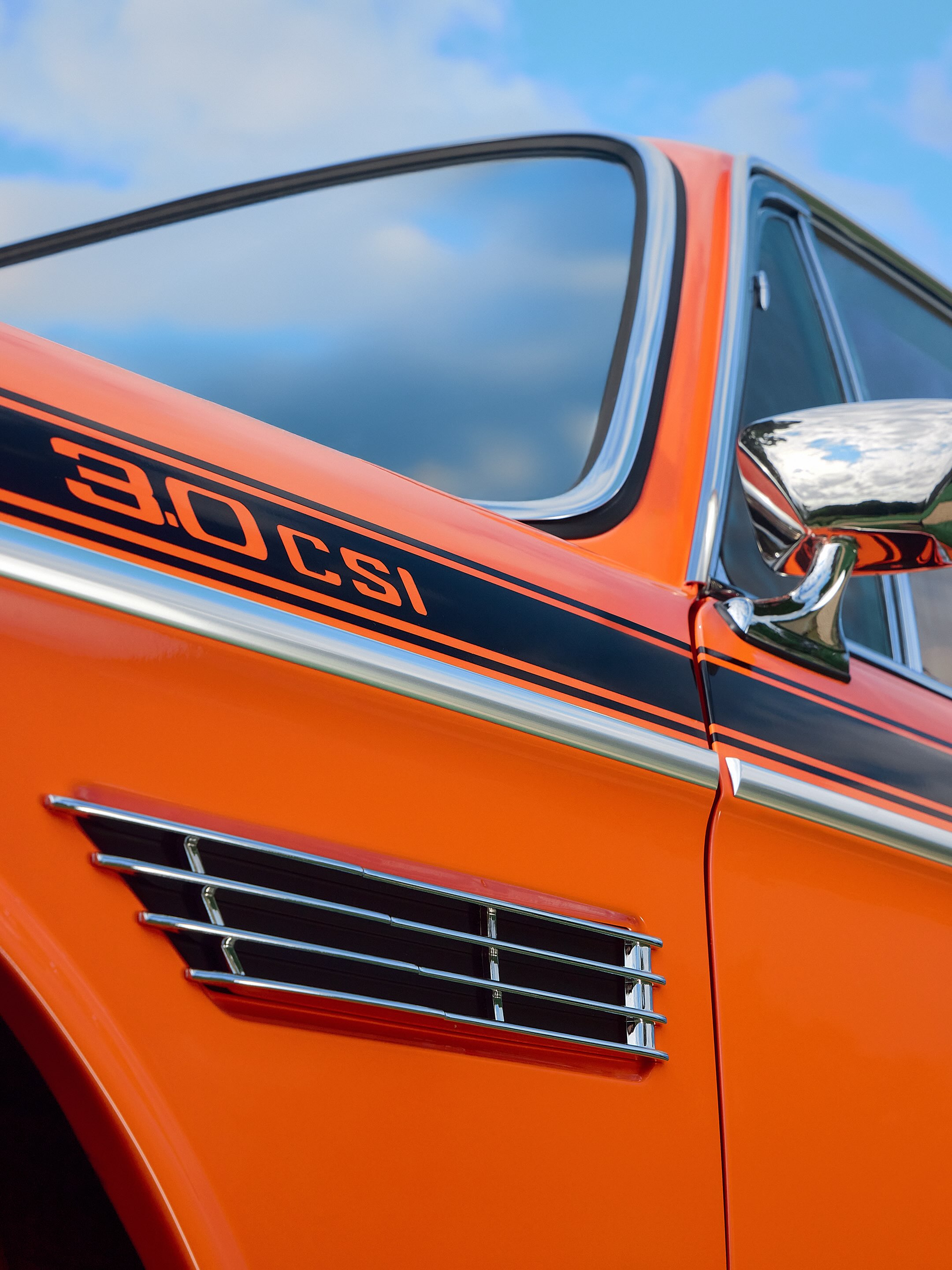 KITH REBUILDS A 1972 BMW TO SELL A COLOR (image 7)