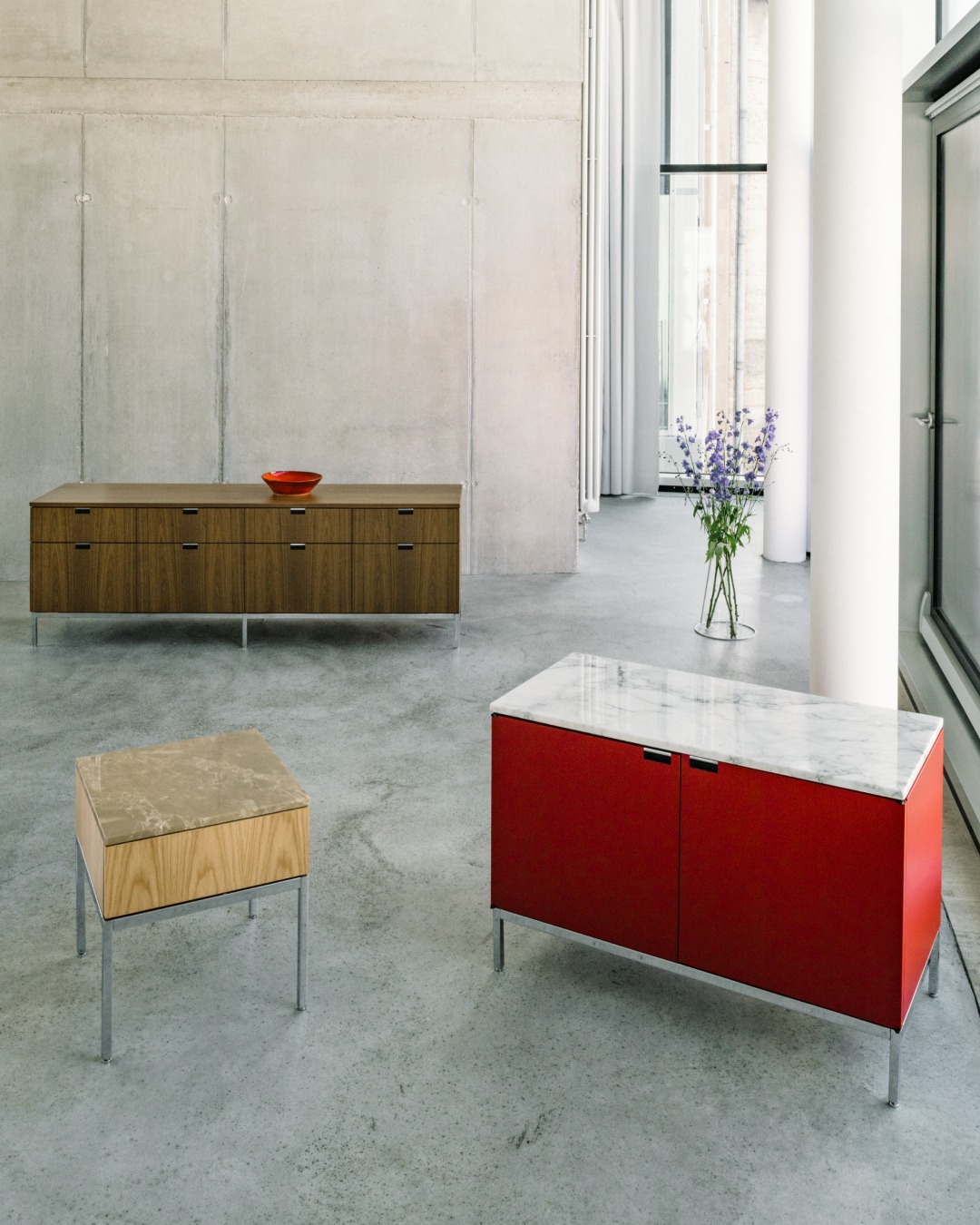 Knoll Chermayeff Storage Takes the 1961 Credenza Home (image 3)