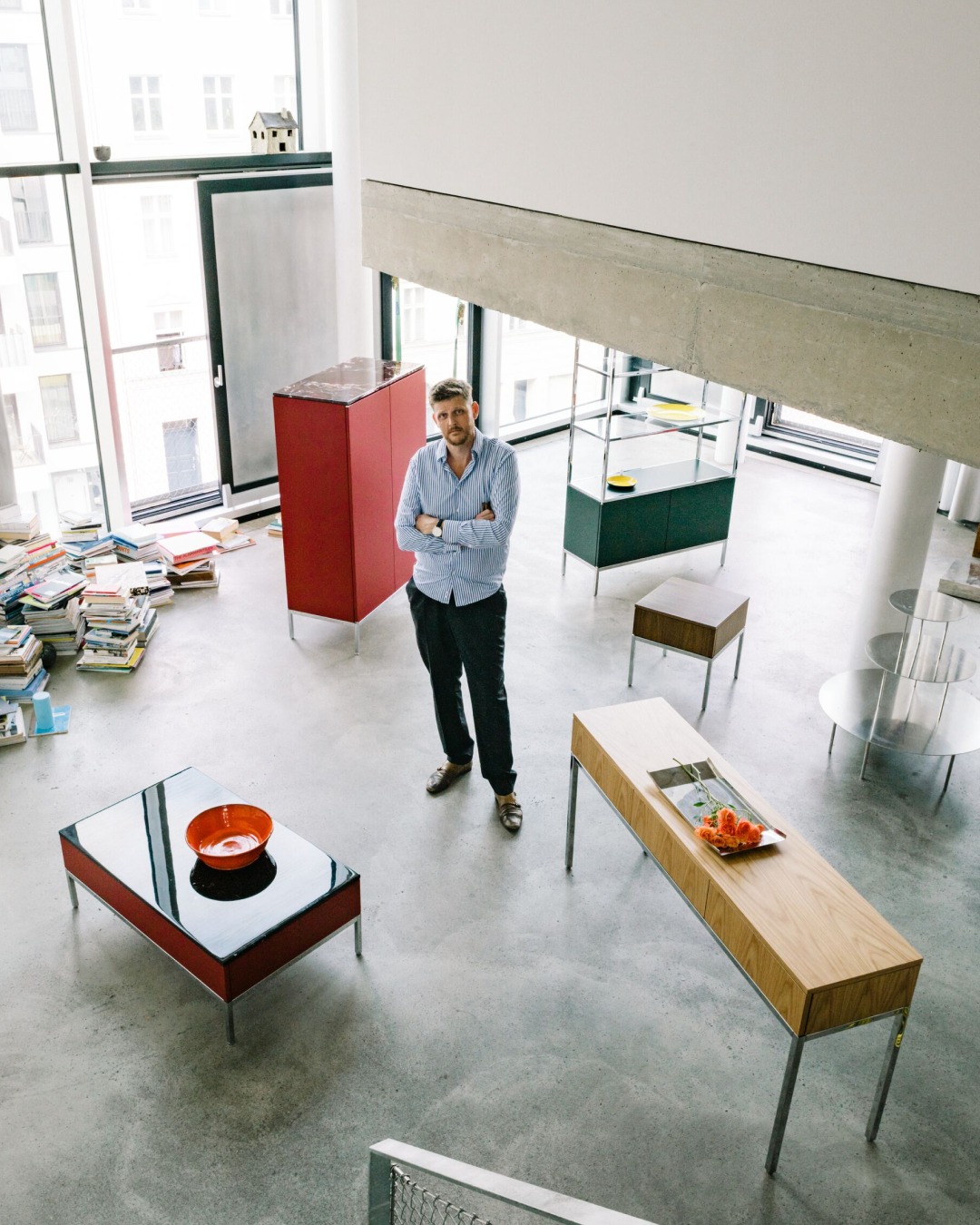 KNOLL CHERMAYEFF STORAGE RESHAPES THE 1961 CREDENZA (image 3)