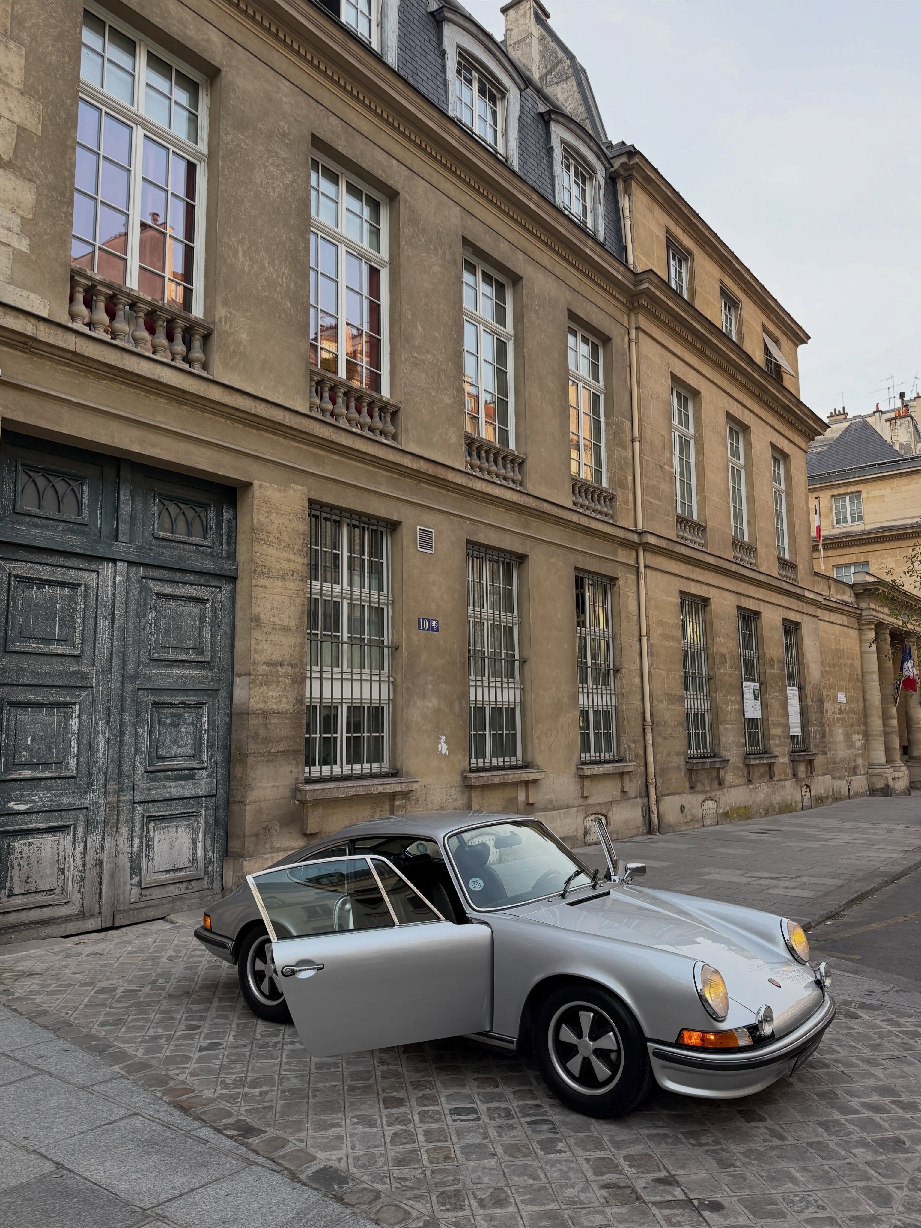 Vasek Polak Delivered This 1973 Porsche 911 2.4 S New (image 6)